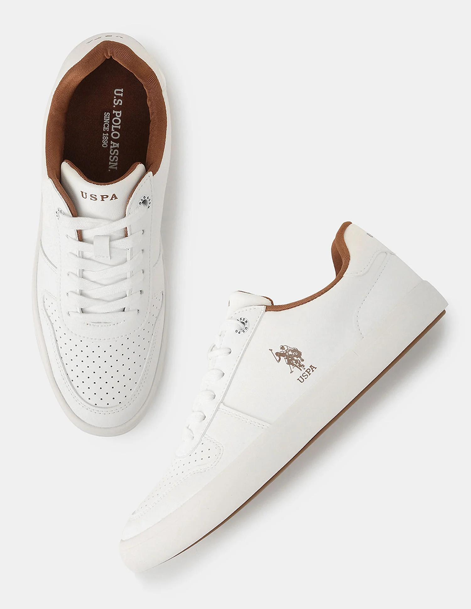 Men Conrad 2.0 Round Toe Sneakers - Image 2