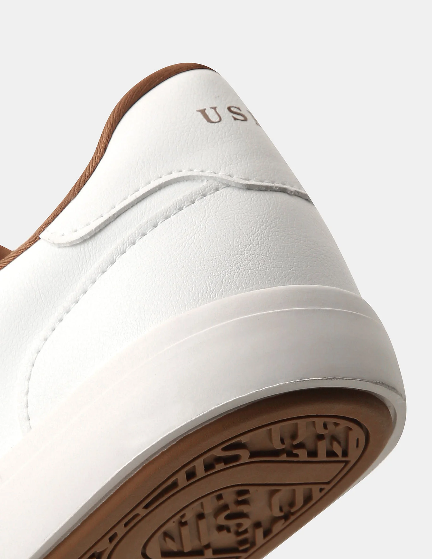 Men Conrad 2.0 Round Toe Sneakers - Image 8