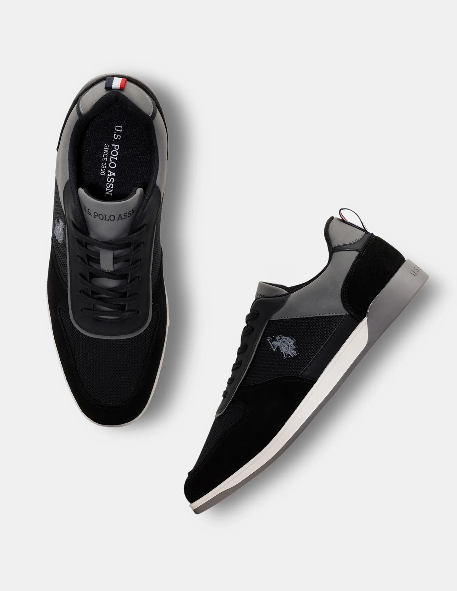 Men Ignacio Colourblocked Smart Sneakers - Image 2