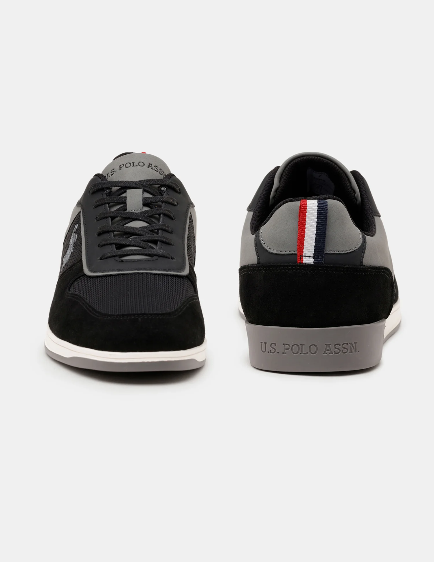 Men Ignacio Colourblocked Smart Sneakers - Image 9