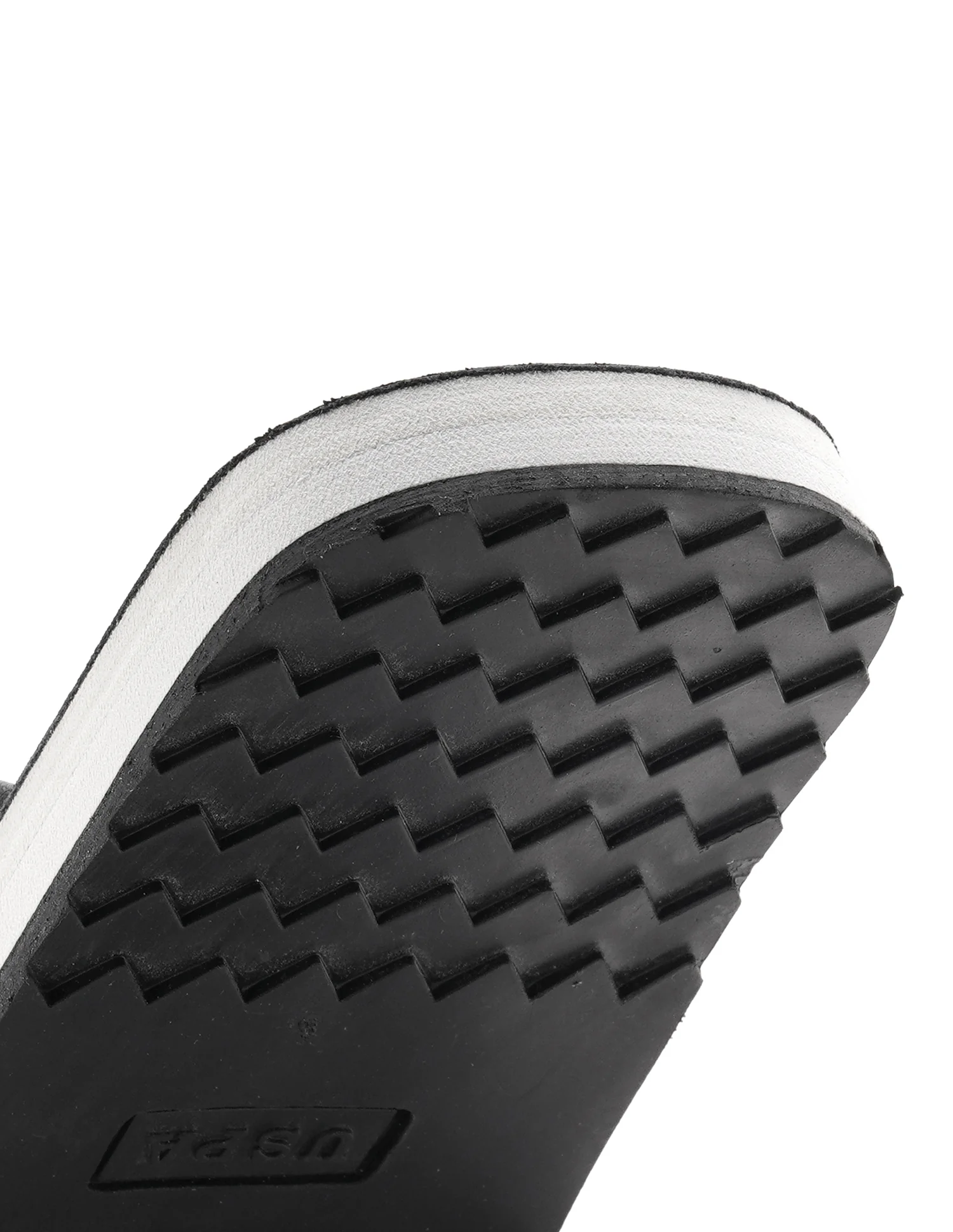 Men Patt 3 Slippers - Image 8