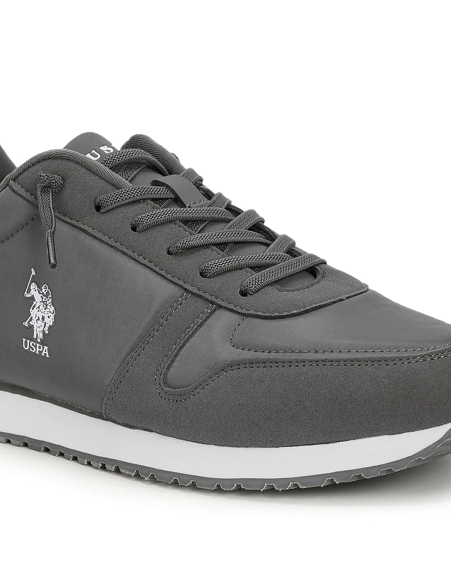 Men Regon Sneakers - Image 8