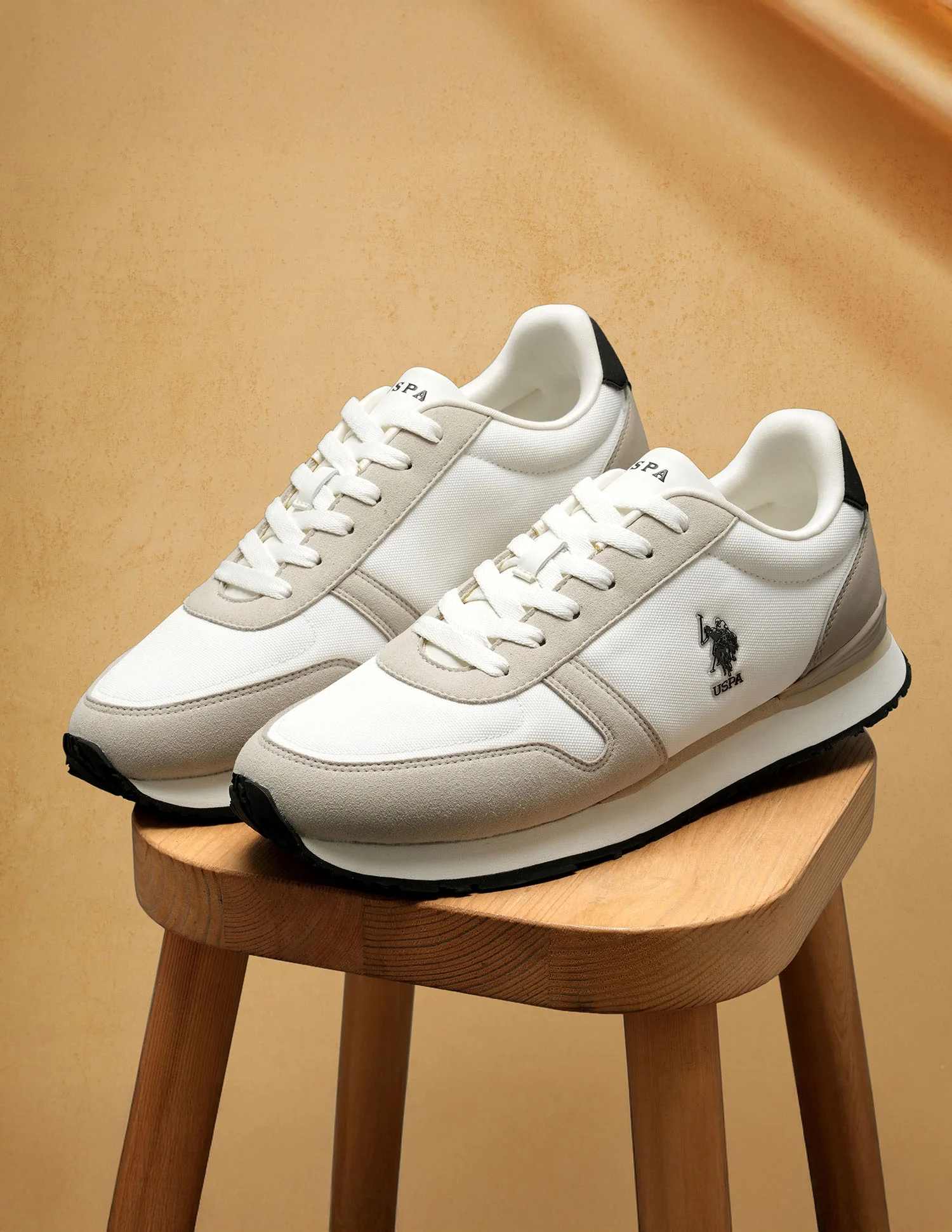 Regon Suede Sneakers
