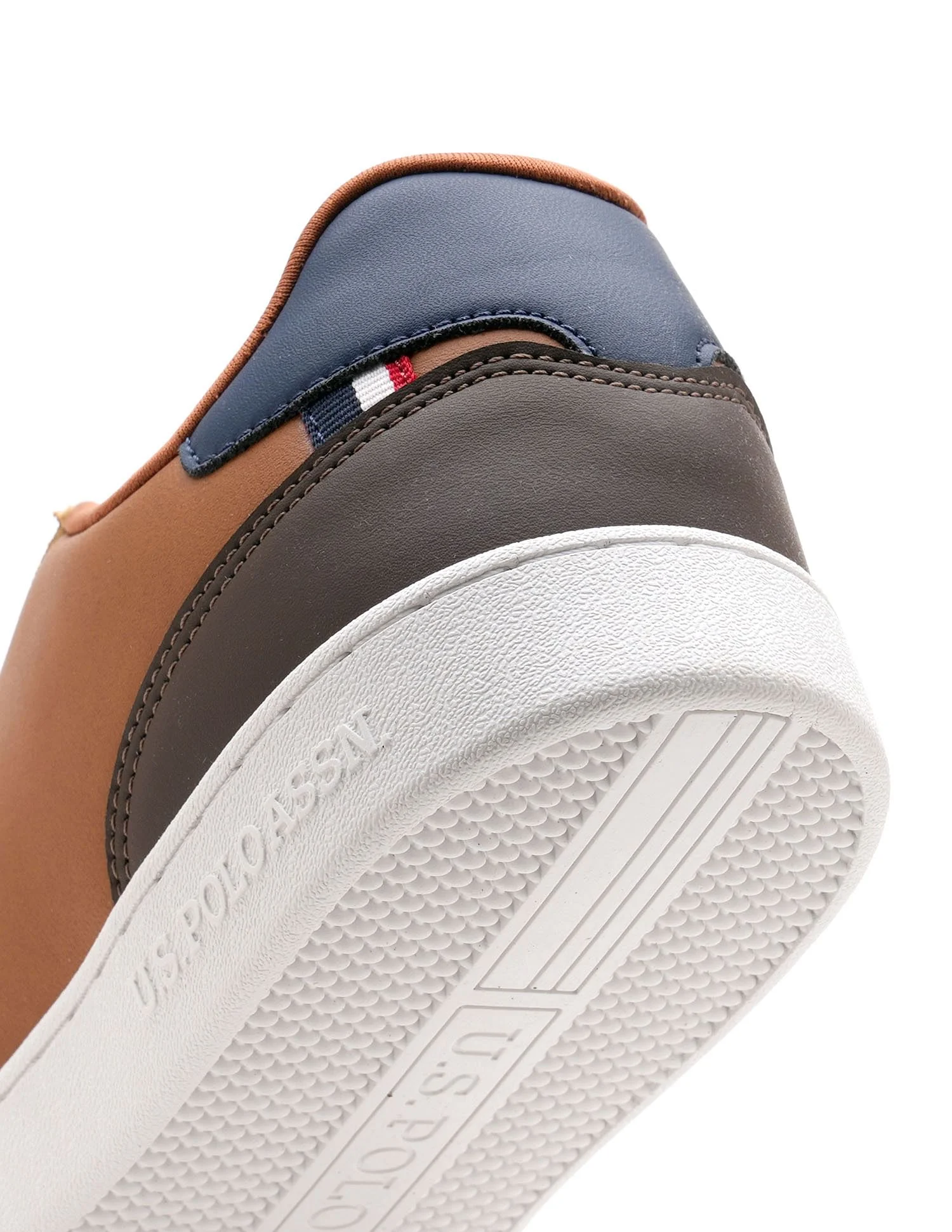 Men Rheede Colourblocked Sneakers - Image 8