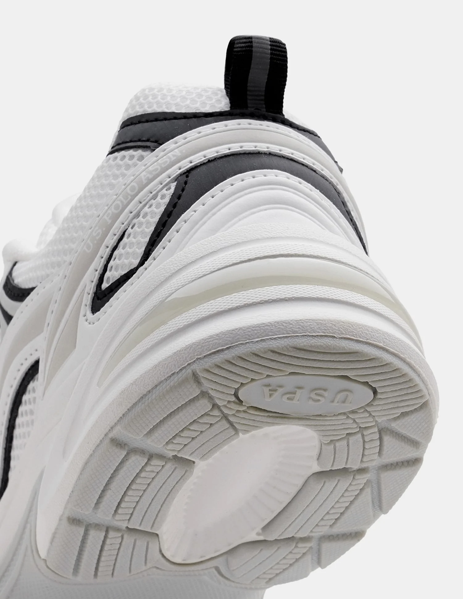Men Santiago Colour Blocked Sneakers - Image 8