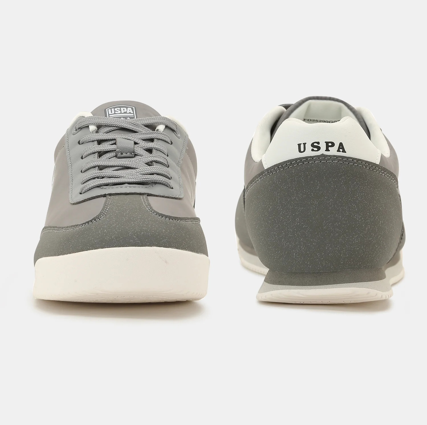 Men Solid Treviri Sneakers - Image 8