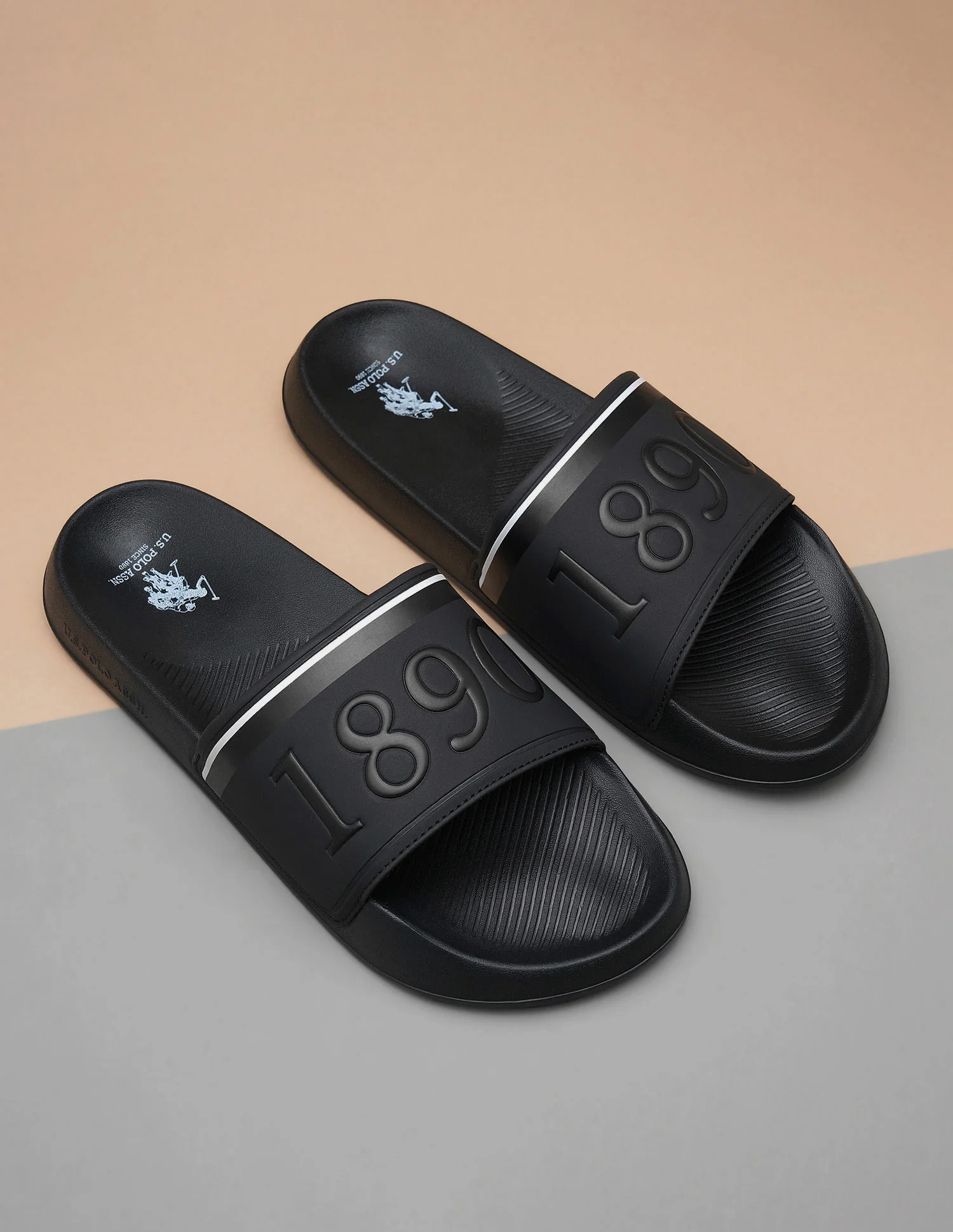 Men Typographic Kohana Sliders - Image 2