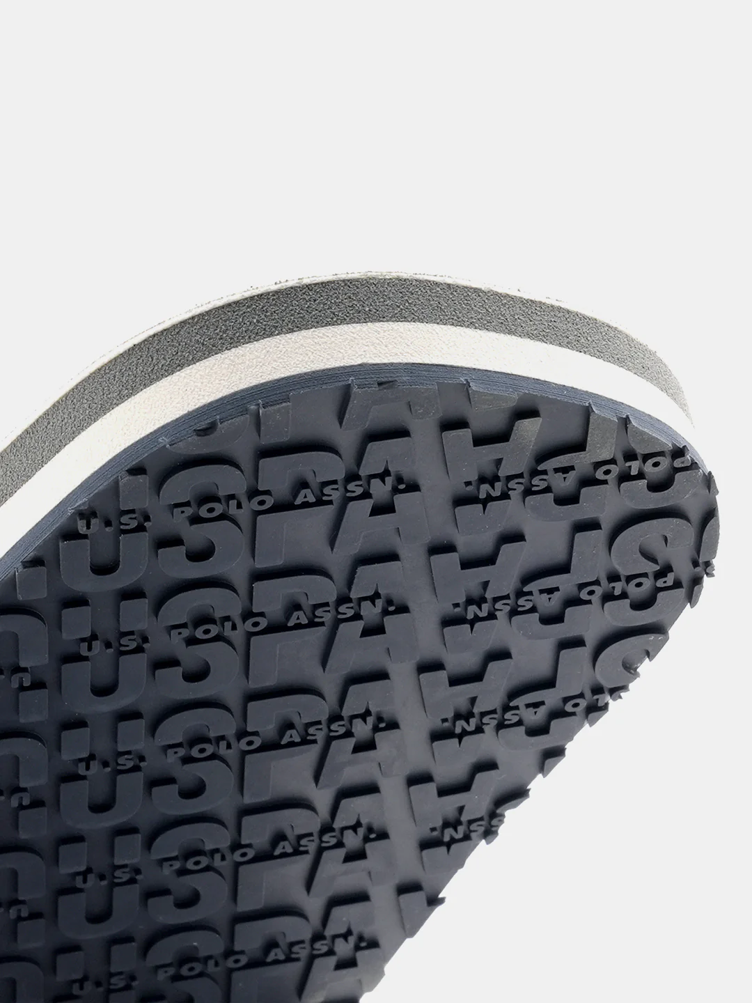 Men V-Strap Roy Flip Flops - Image 5