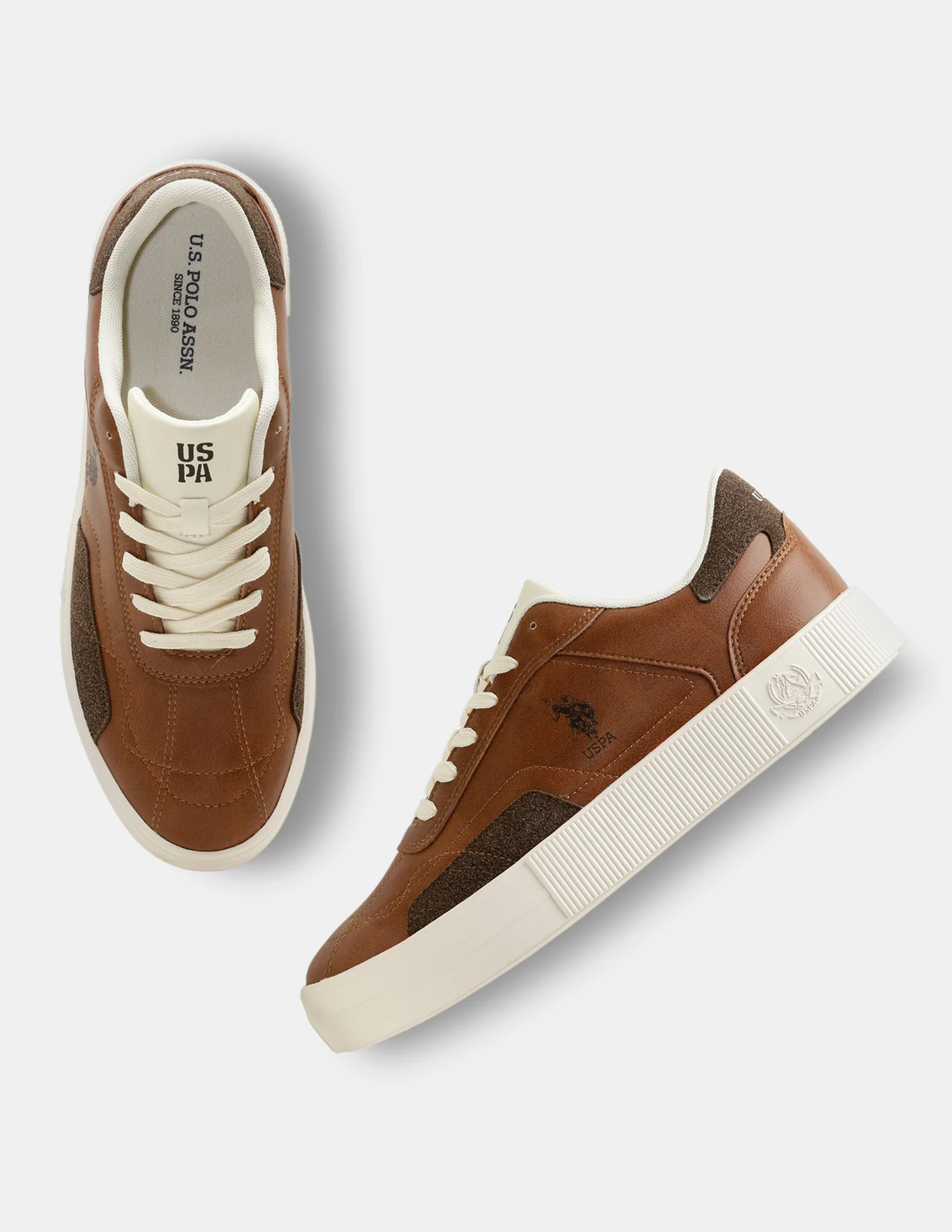 Men Zyron Round Toe Sneakers - Image 2