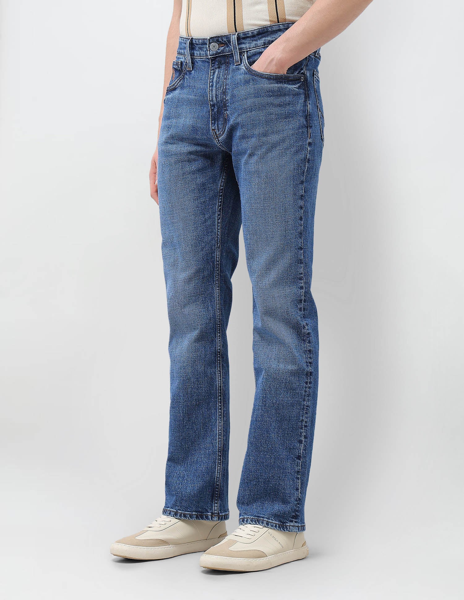 Mid Rise Connor Boot Cut Fit Jeans - Image 4