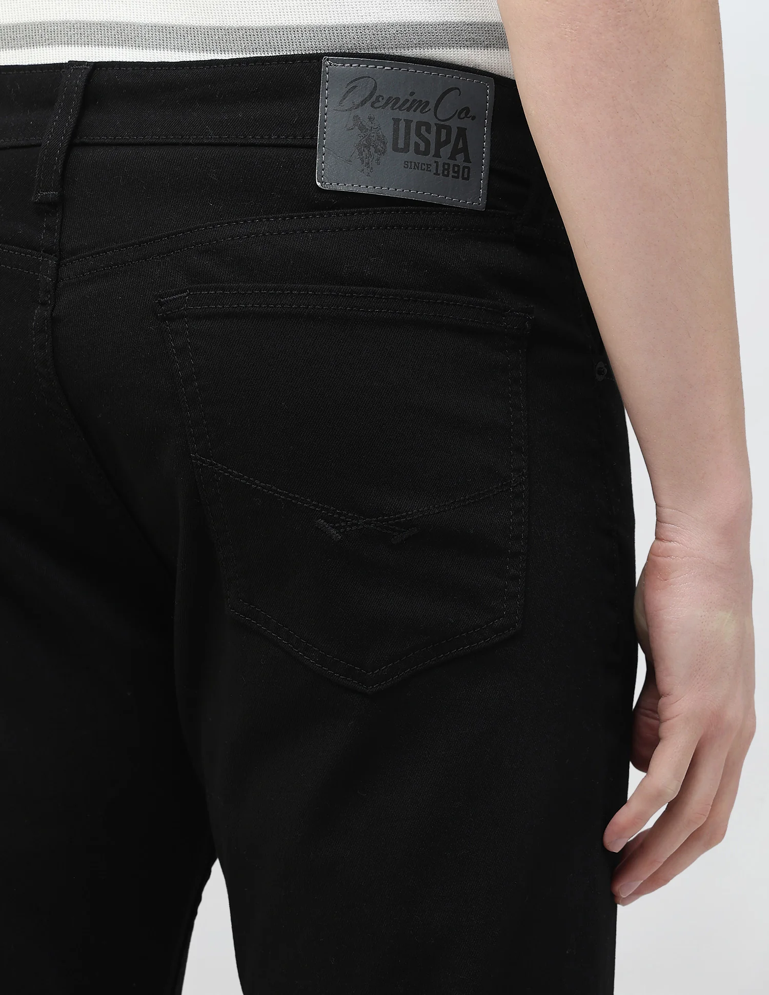 Mid Rise Connor Bootcut Fit Jeans - Image 8