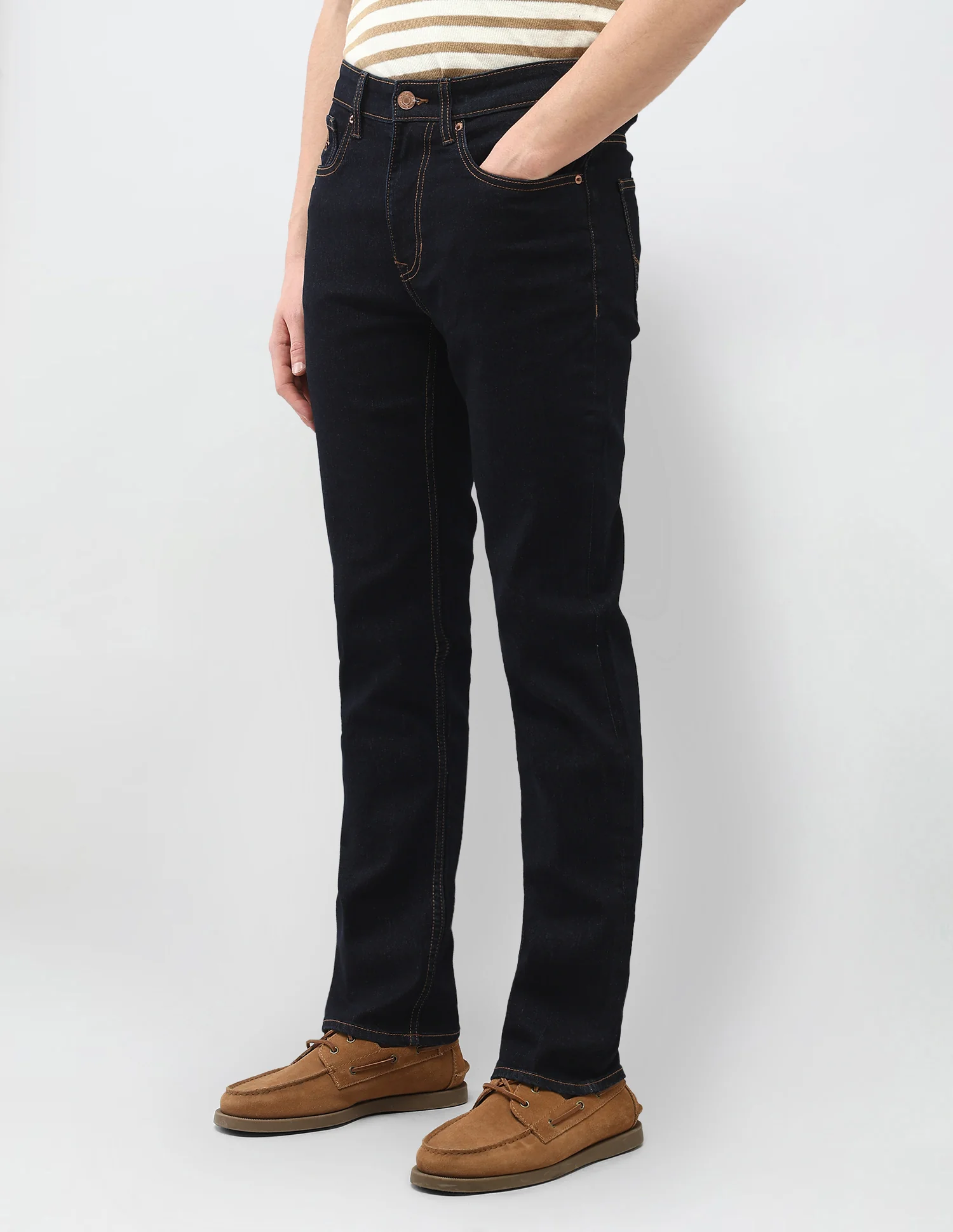 Mid Rise Harold Slim Straight Fit Jeans - Image 4