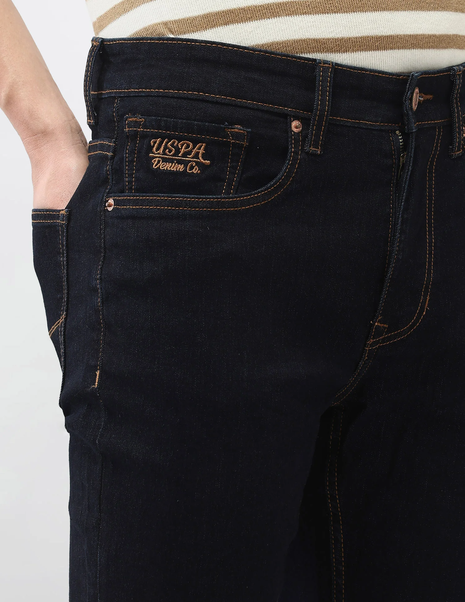 Mid Rise Harold Slim Straight Fit Jeans - Image 7
