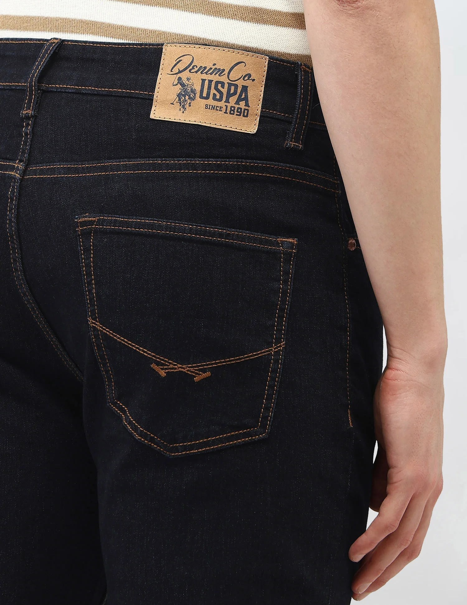Mid Rise Harold Slim Straight Fit Jeans - Image 8