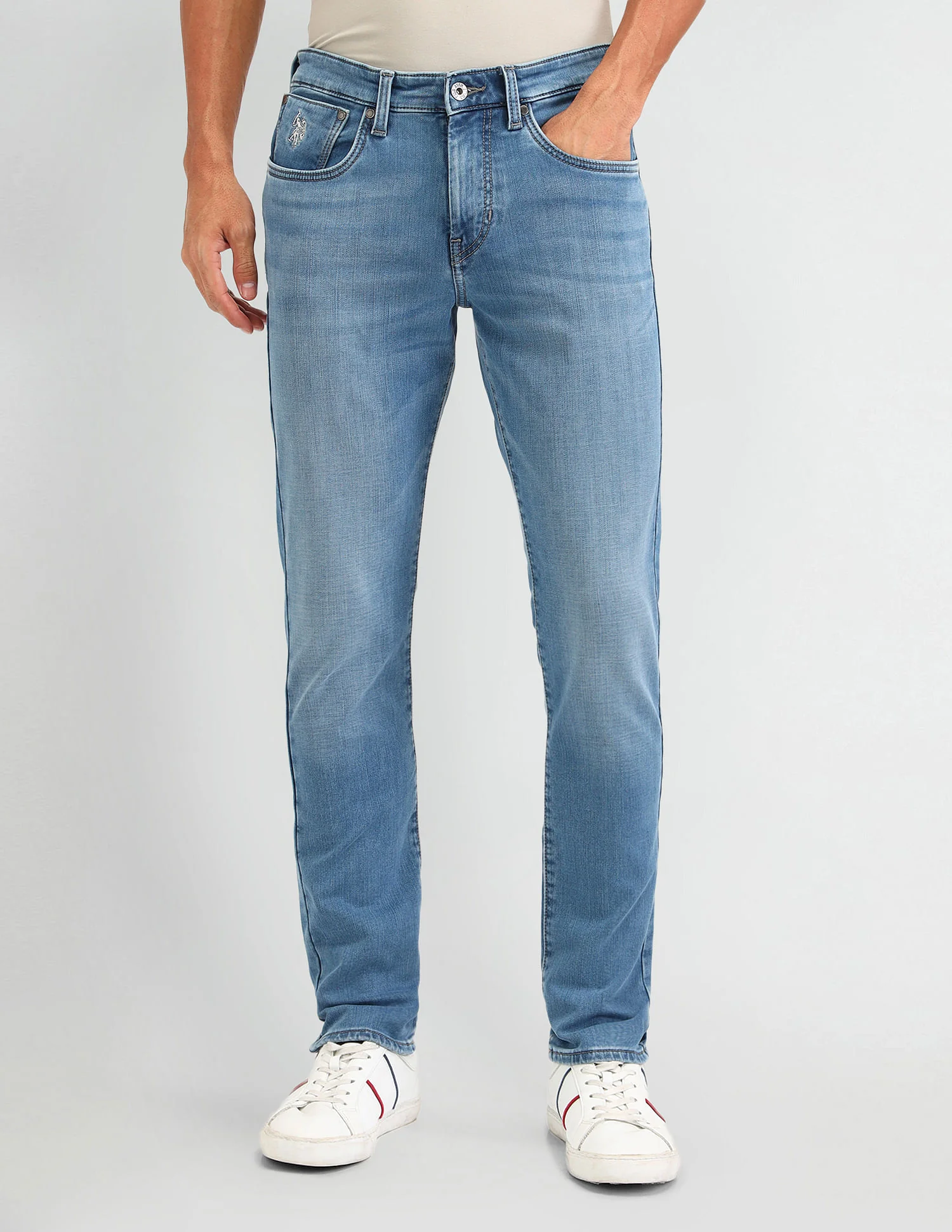 Mid Rise Light Wash Jeans - Image 6