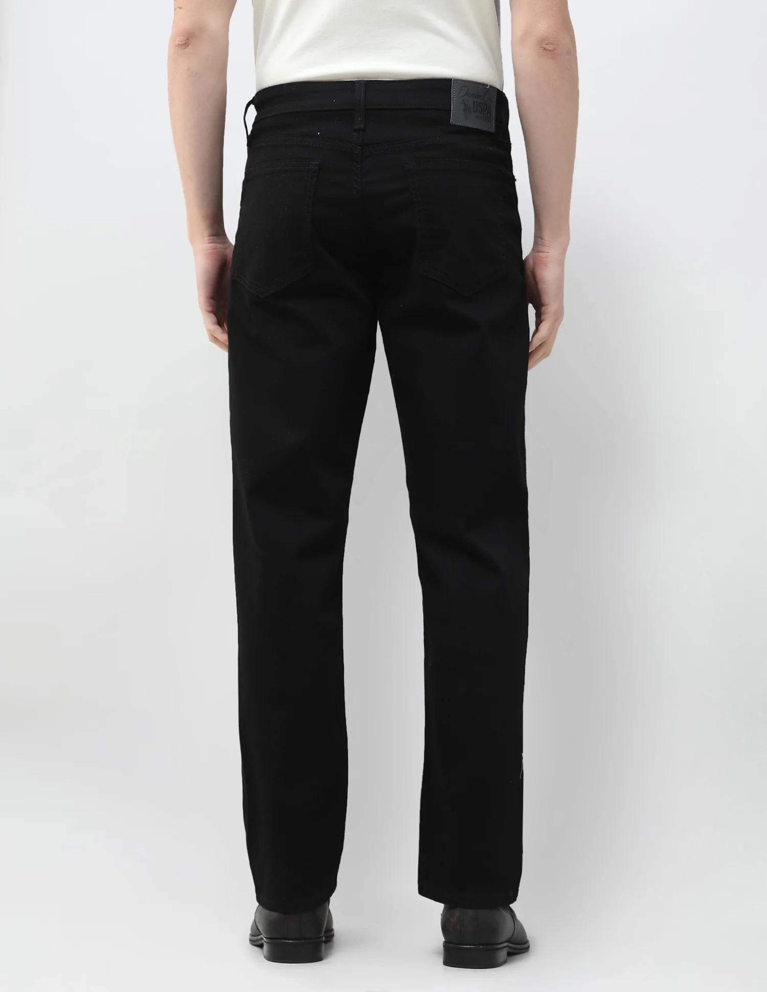 Mid Rise Shawn Relaxed Fit Jeans - Image 5
