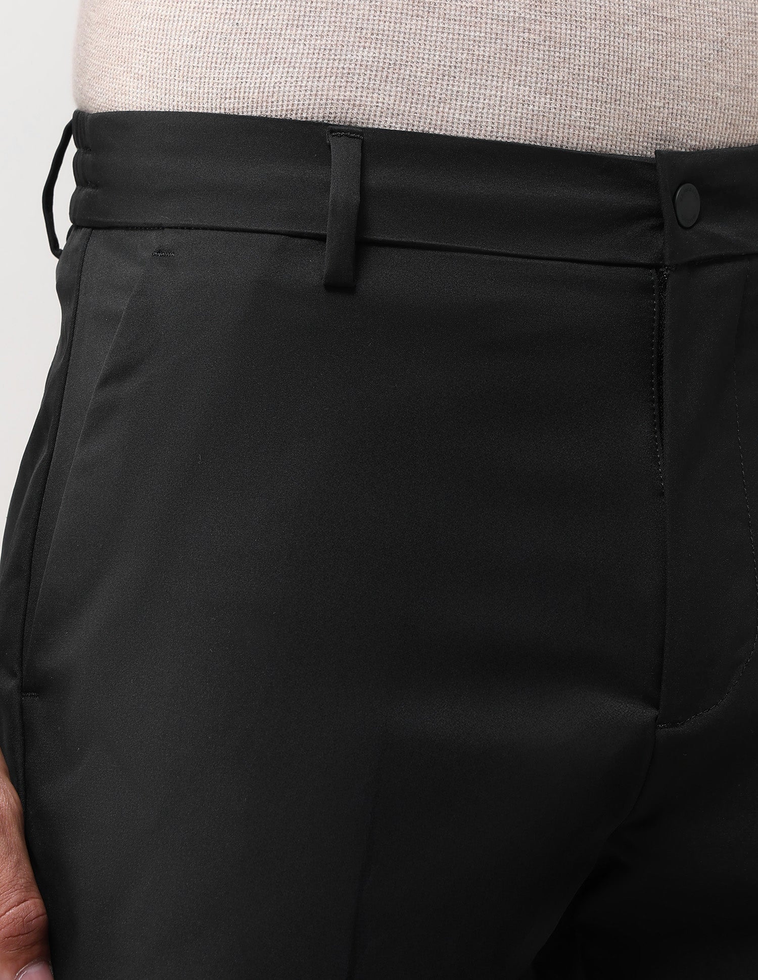 Mid Rise Slim Fit Shorts - Image 7