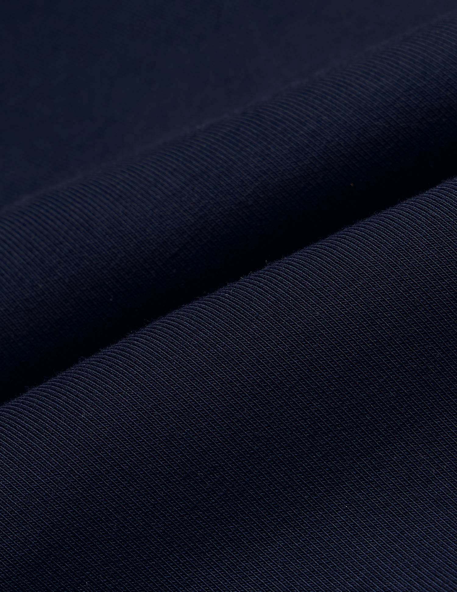 Mid Rise Solid Active Shorts - Image 2