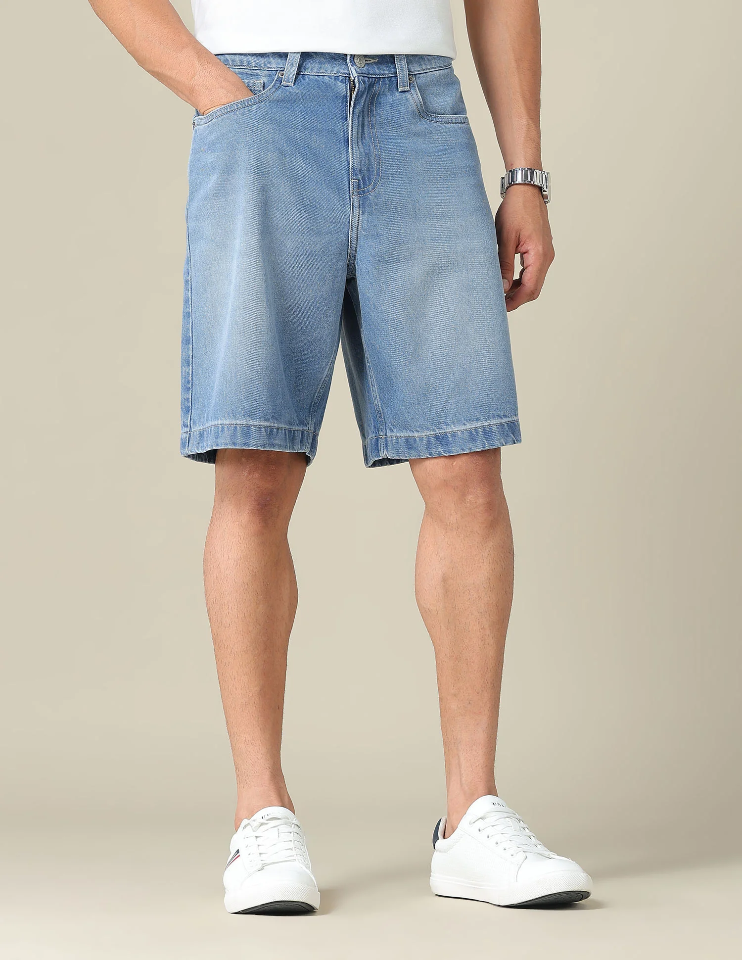 Mid Rise Solid Denim Shorts