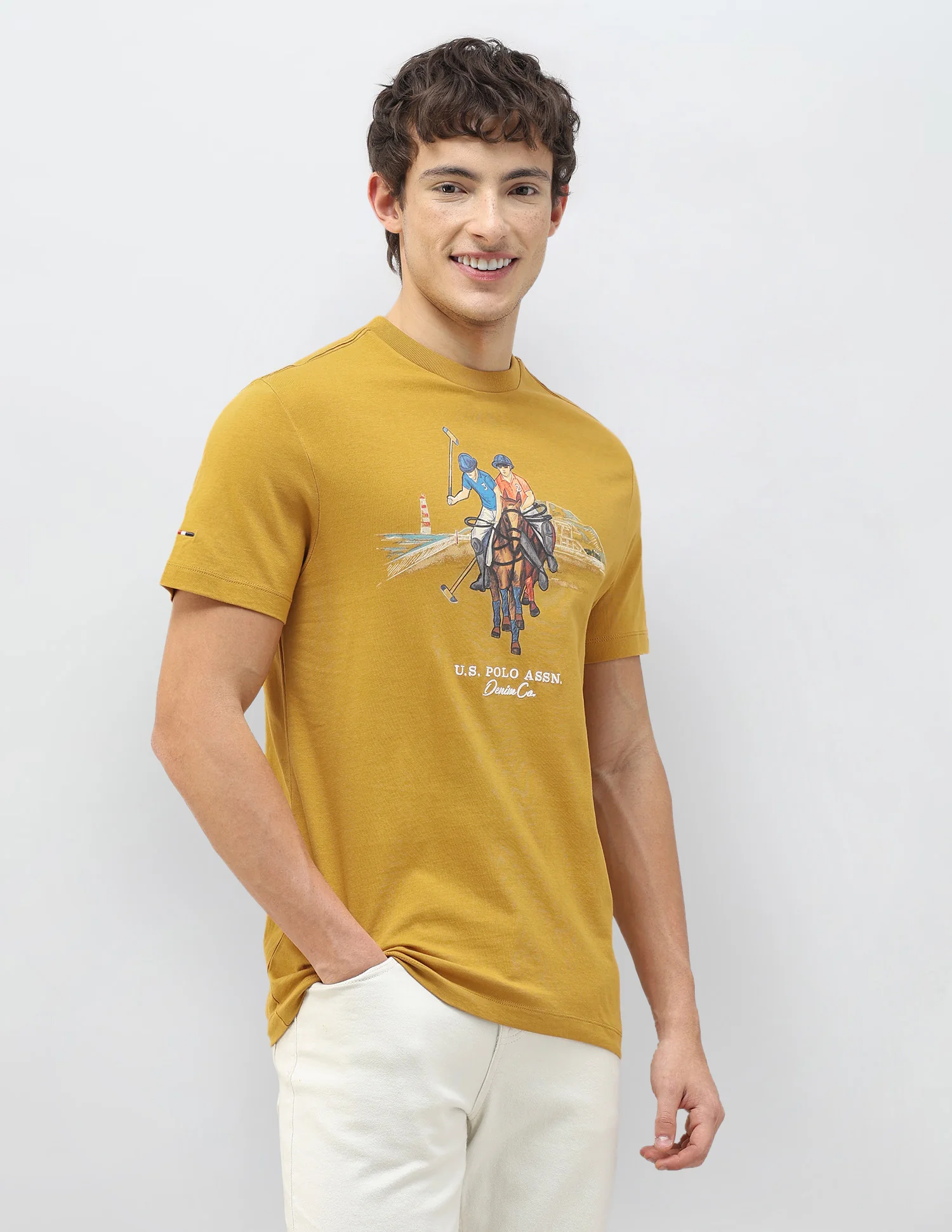 Motel On The Coast Graphic Brand Printed T-Shirt - Image 4