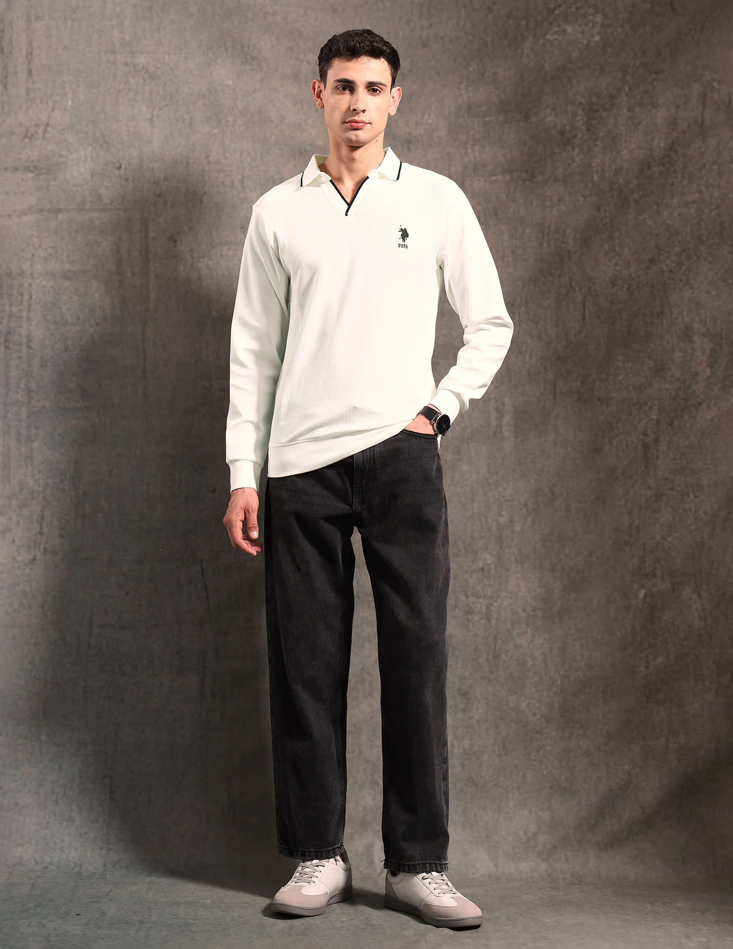 Muscle Fit Black & Gold Polo Shirt - Image 3