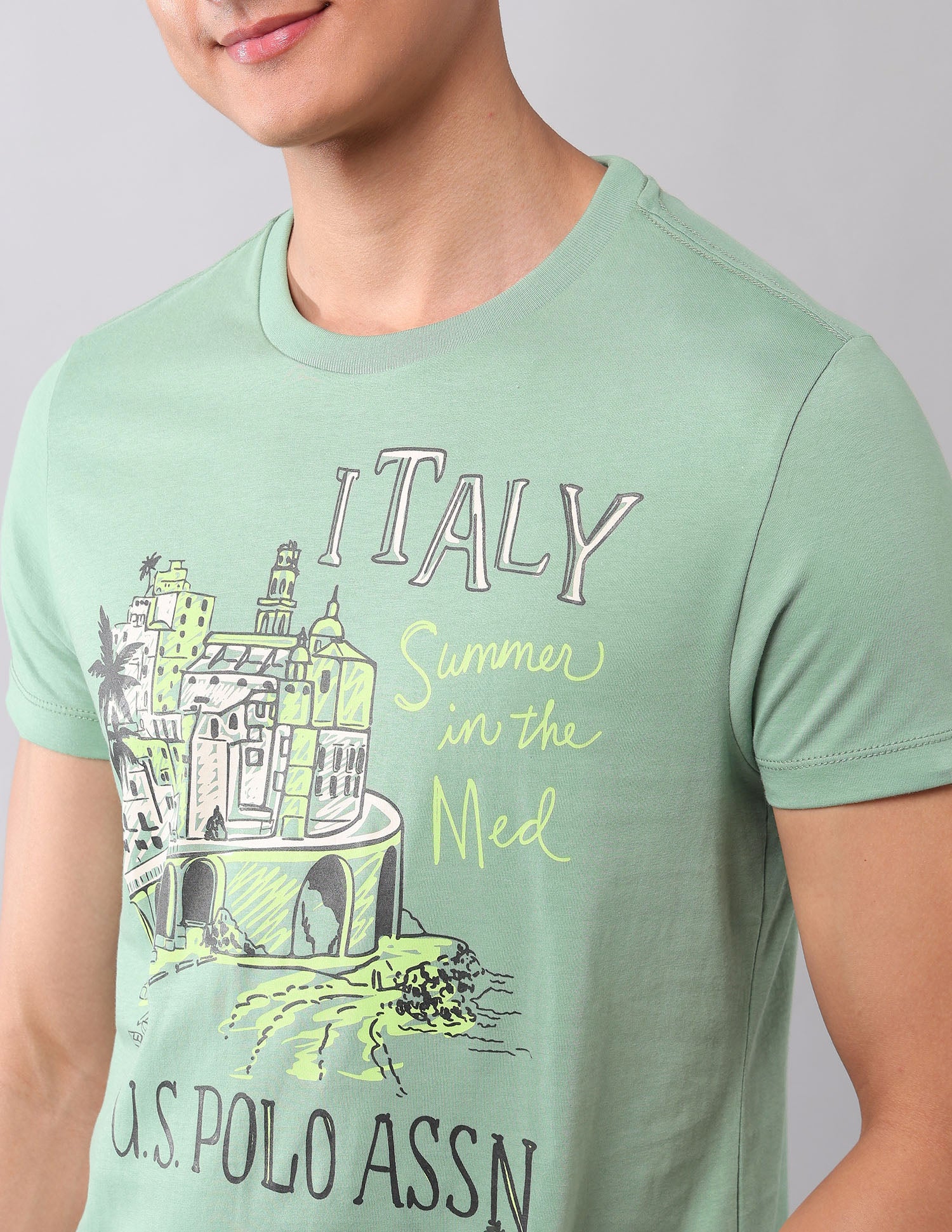 Muscle Fit Graphic Printed T-Shirt - Image 7
