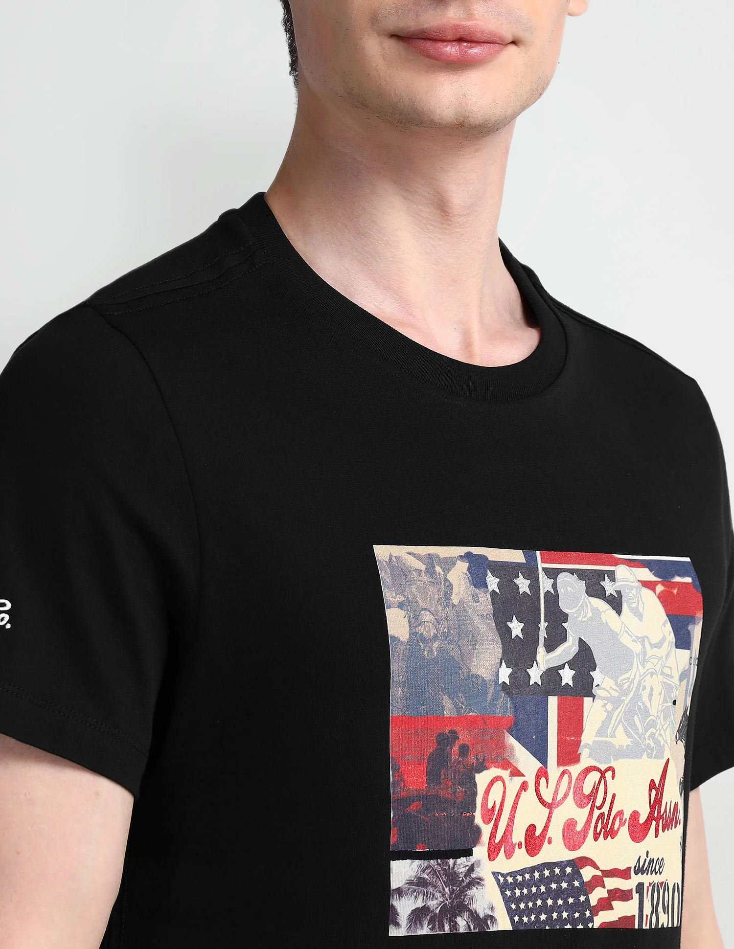 Muscle Fit Graphic T-Shirt - Image 6