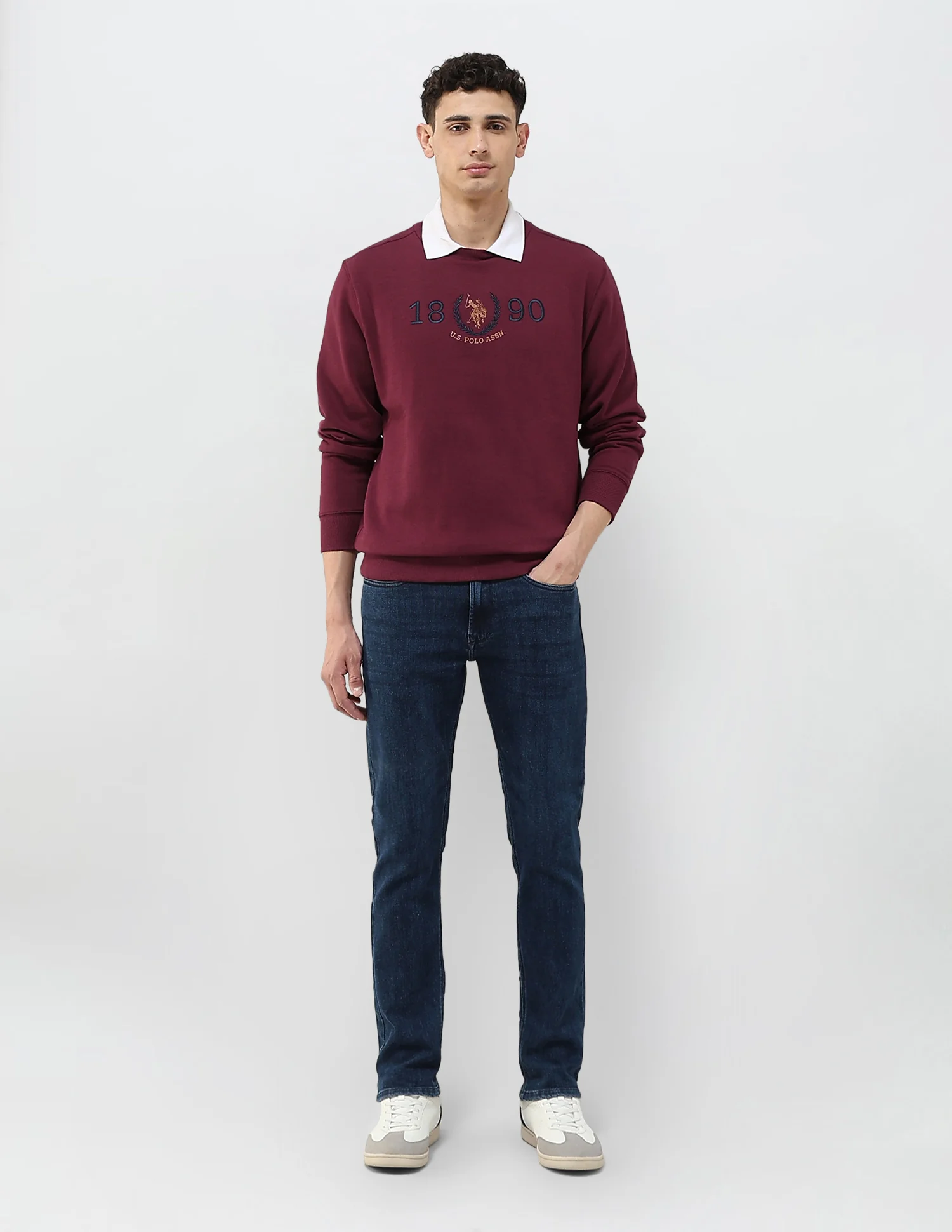 Numeric Brand Embroidered Regular Fit Sweatshirt - Image 3