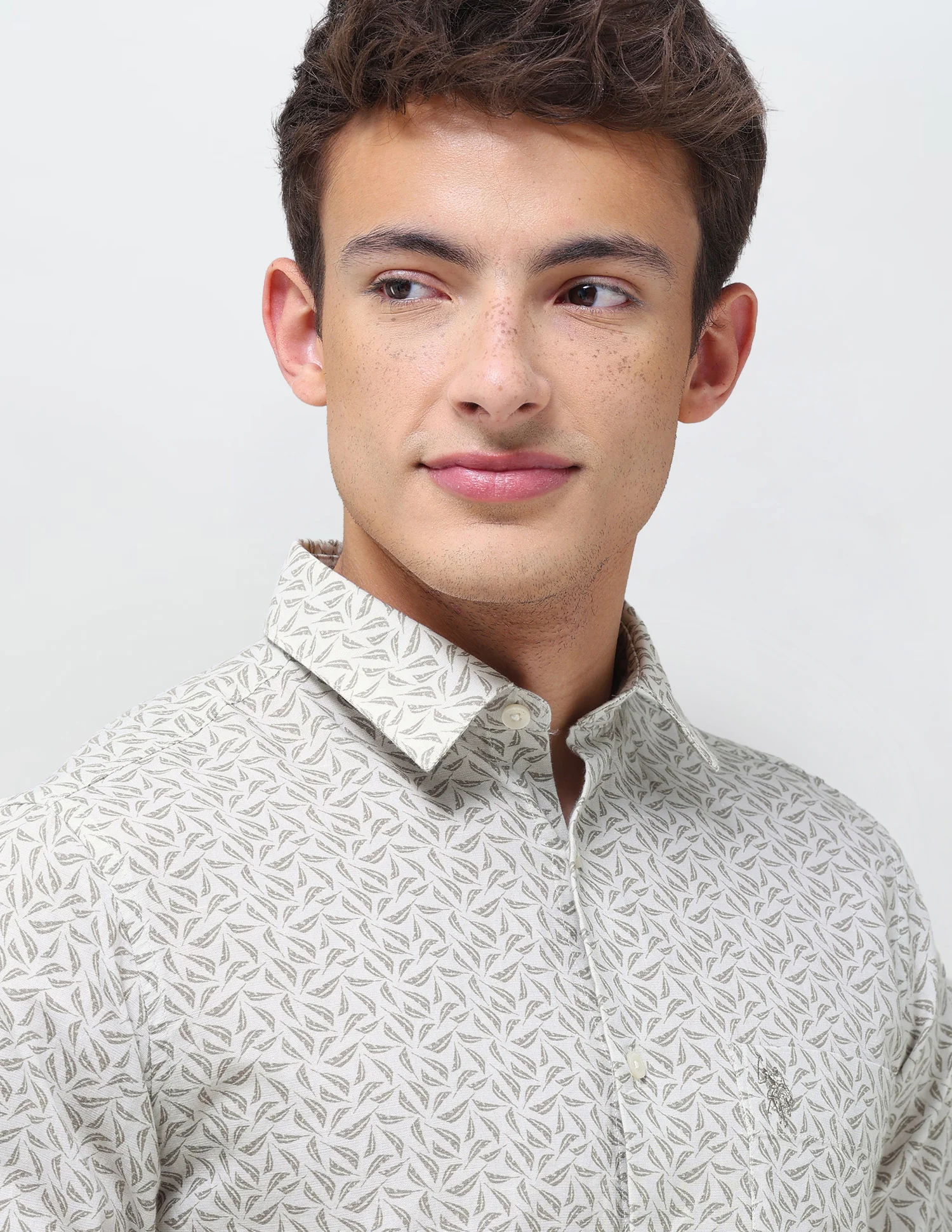 Pacho X Tropical Printed Regular Fit Shirt - Image 6