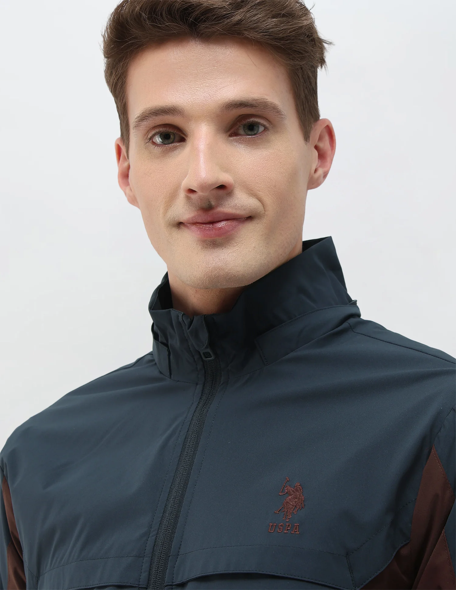 Packable Detachable Hood Colour Blocked Jacket - Image 7
