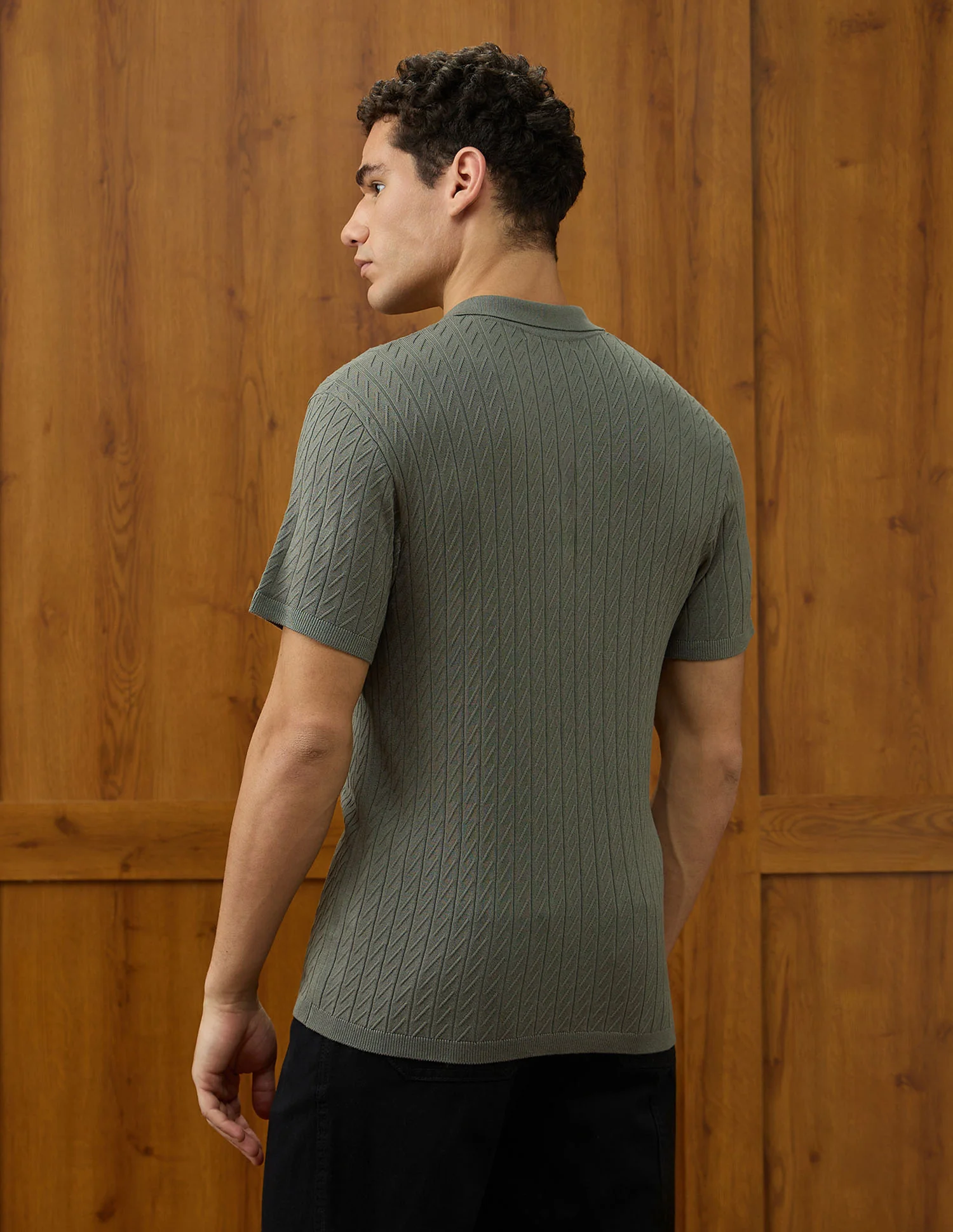 Patterned Knit Equestrian Aisle Theater Polo Shirt - Image 5