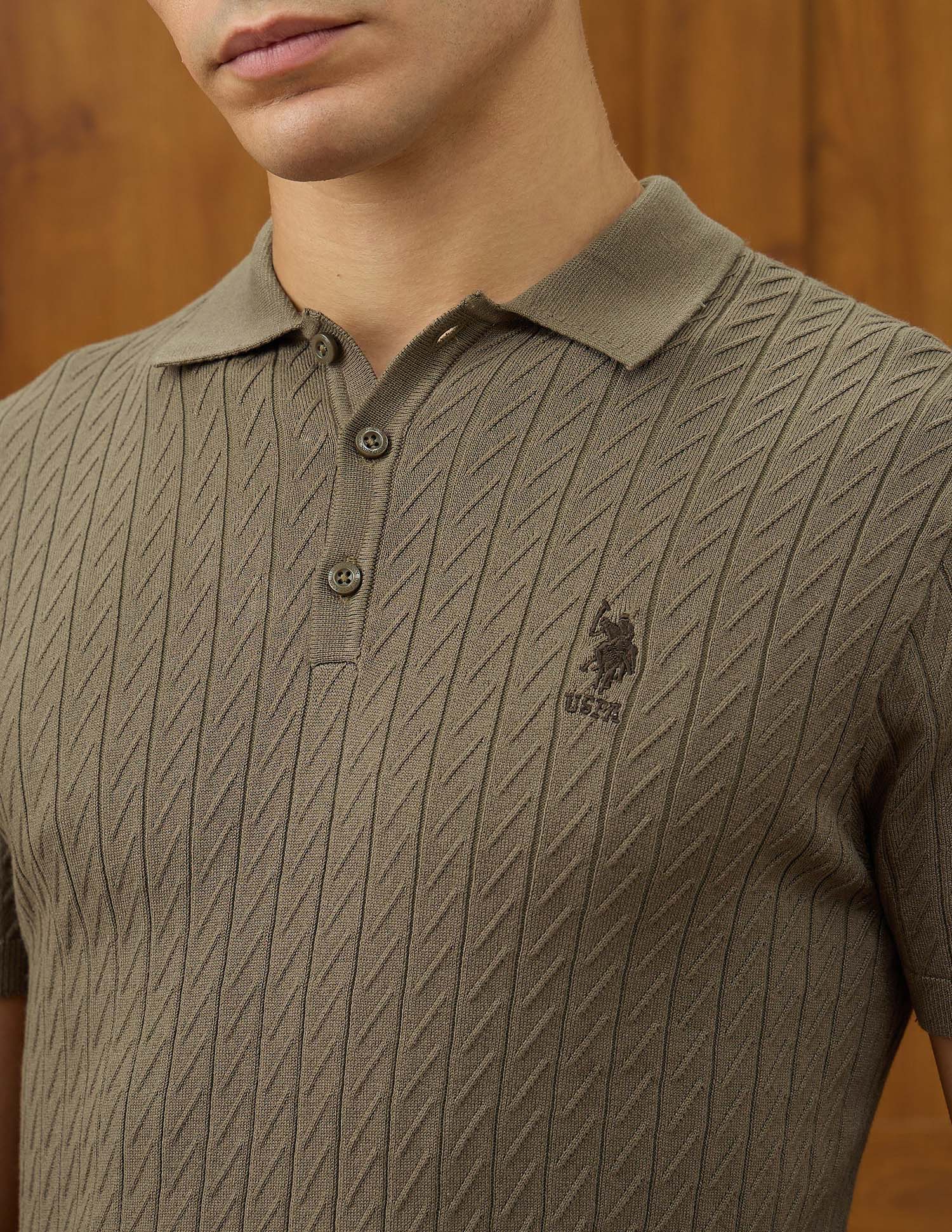 Patterned Knit Equestrian Aisle Theater Polo Shirt - Image 7