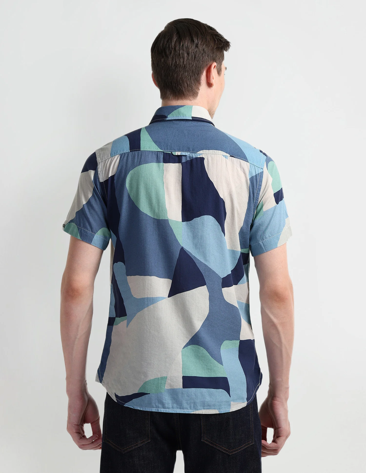 Abstract Slim Fit Shirt - Image 5