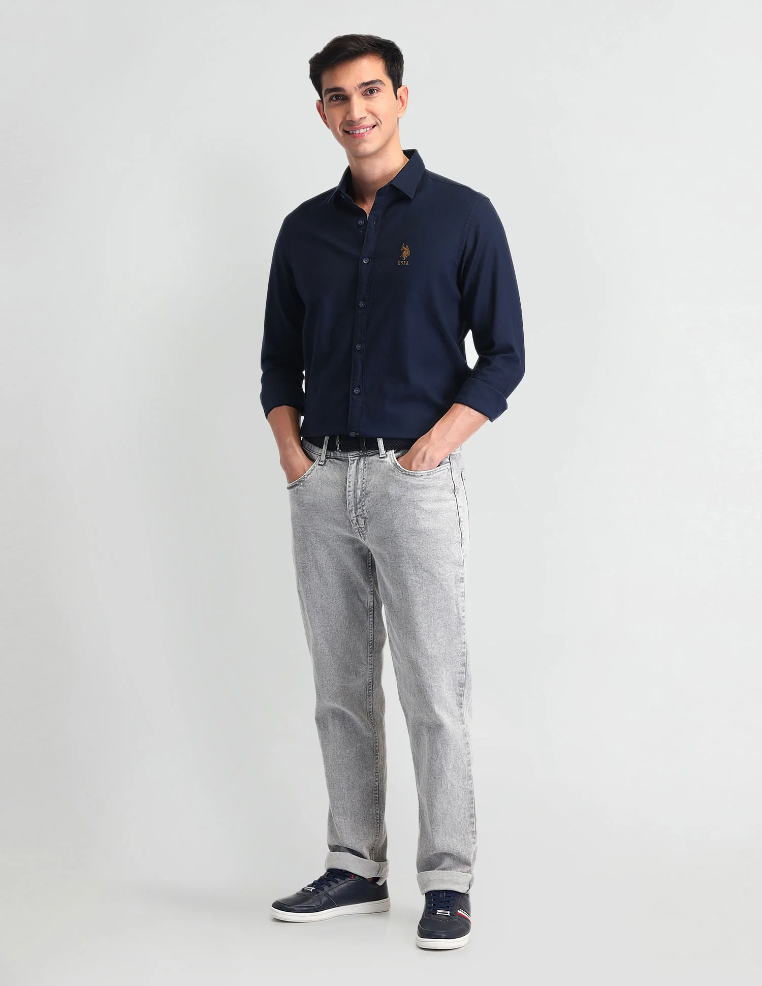 Pure Cotton Solid Shirt - Image 3
