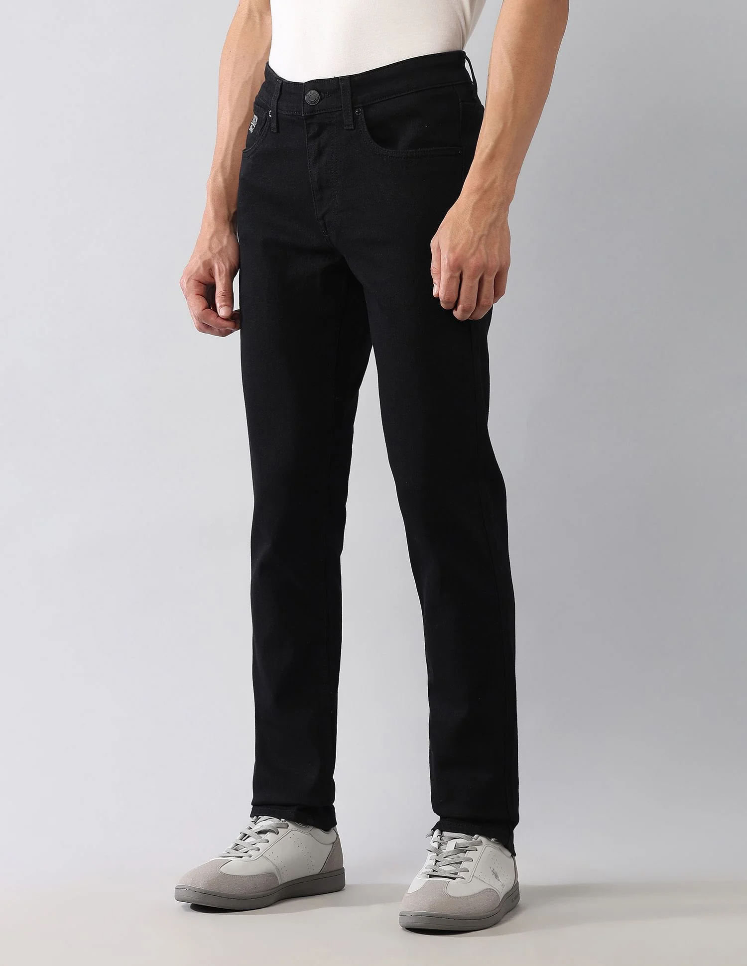 Regallo Skinny Fit Black Jeans - Image 4