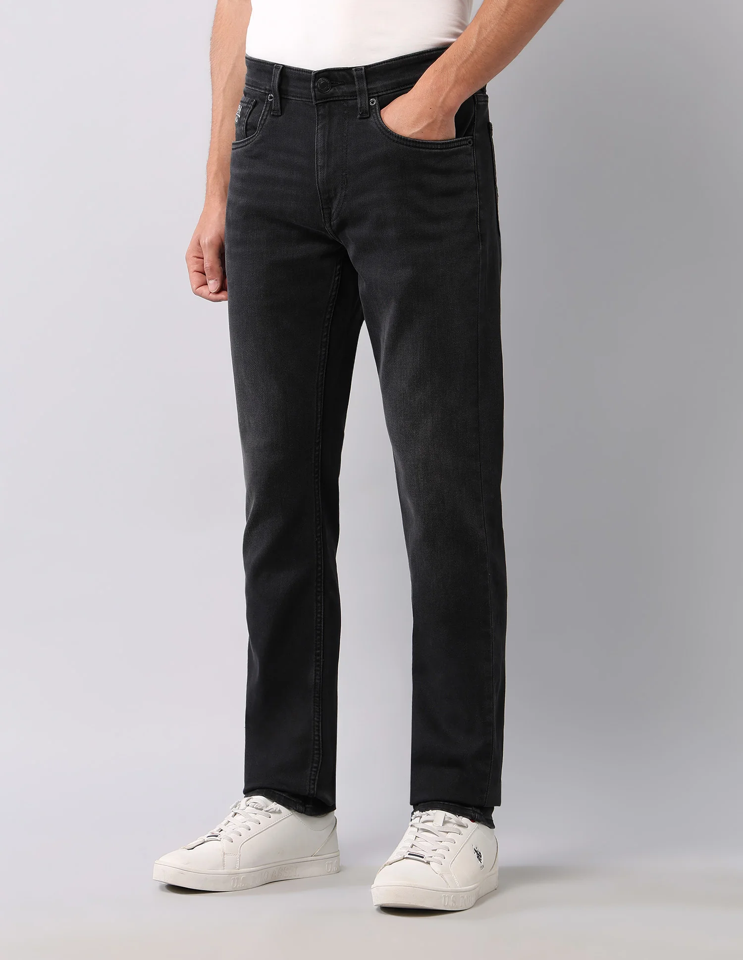 Regallo Skinny Fit Black Jeans - Image 4