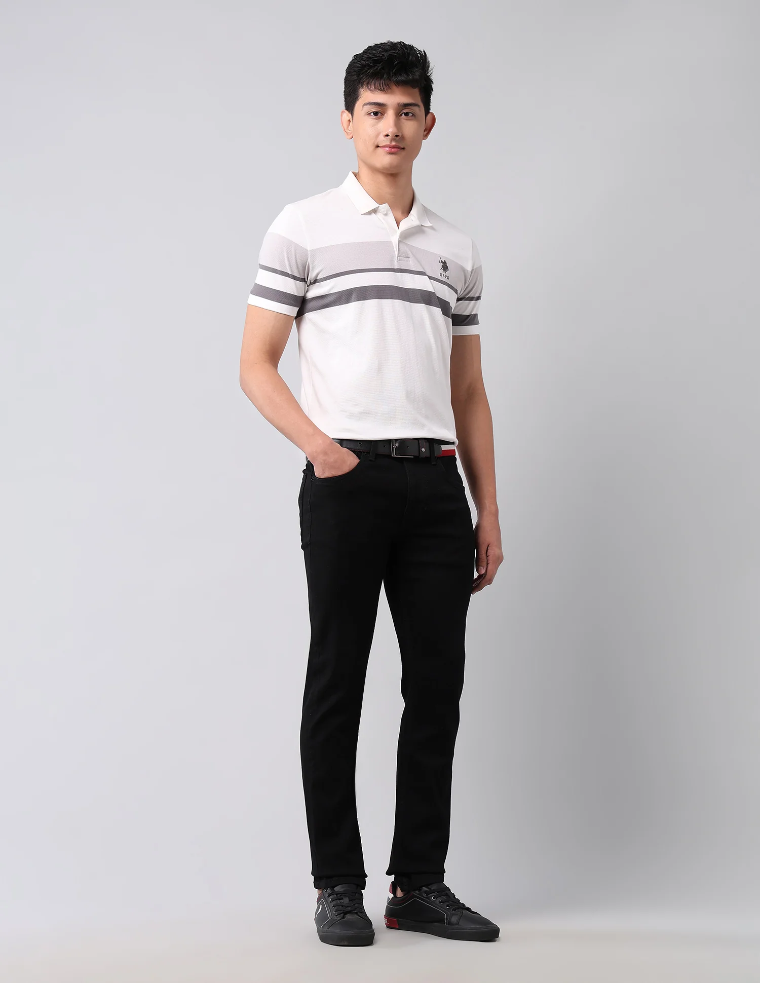 Regallo Skinny Fit Black Jeans - Image 3