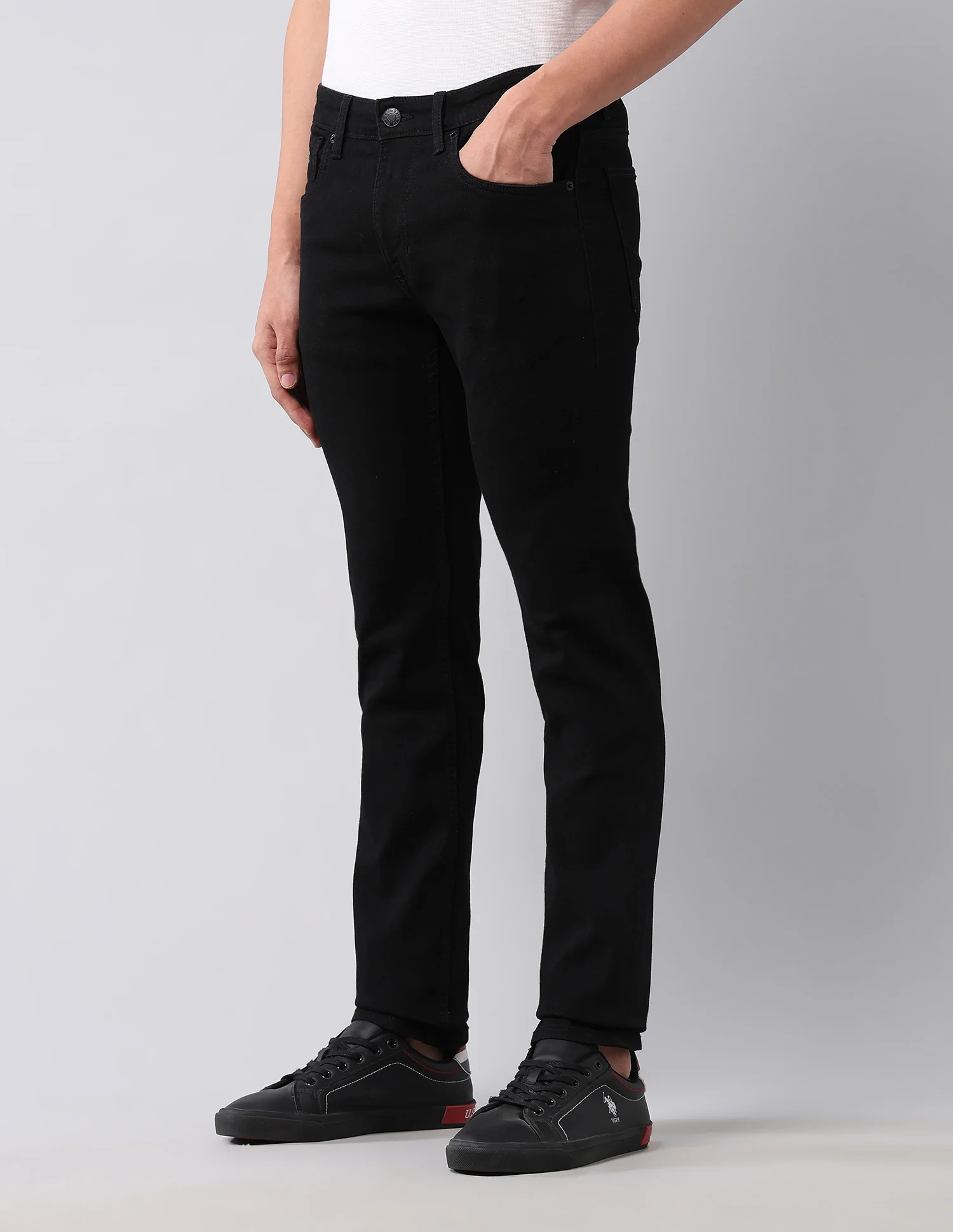 Regallo Skinny Fit Black Jeans - Image 4