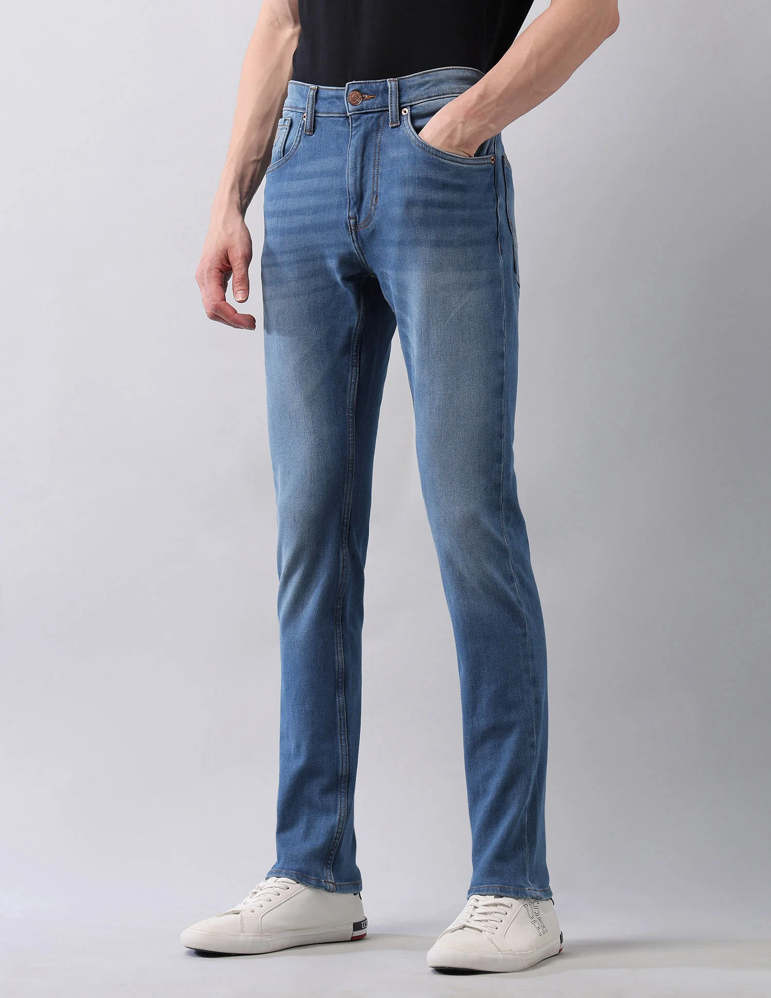 Regallo Skinny Fit Blue Jeans - Image 4