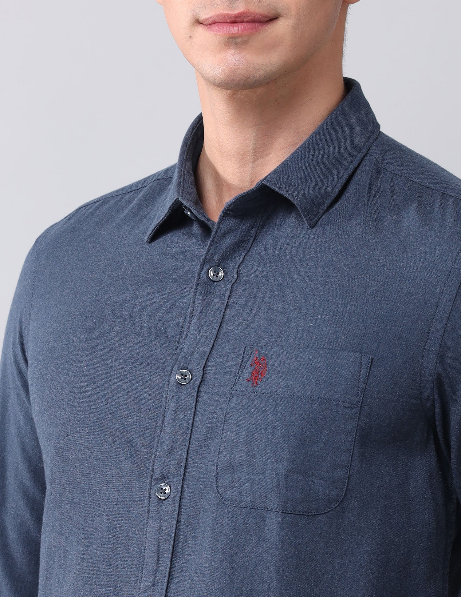 Regular Fit Chambray Solid Shirt - Image 7