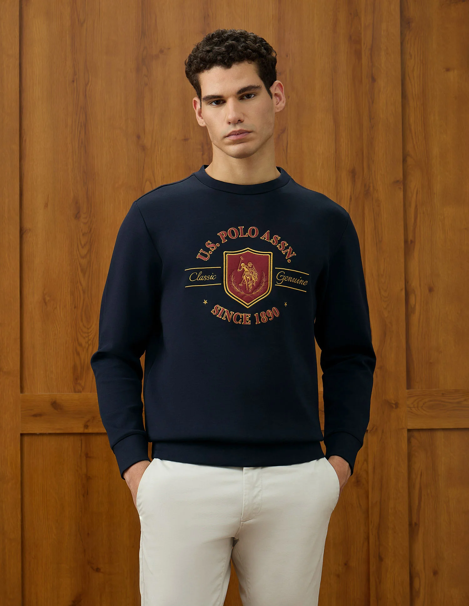 Regular Fit Equestrian Aisle Theater Sweatshirt - Image 6