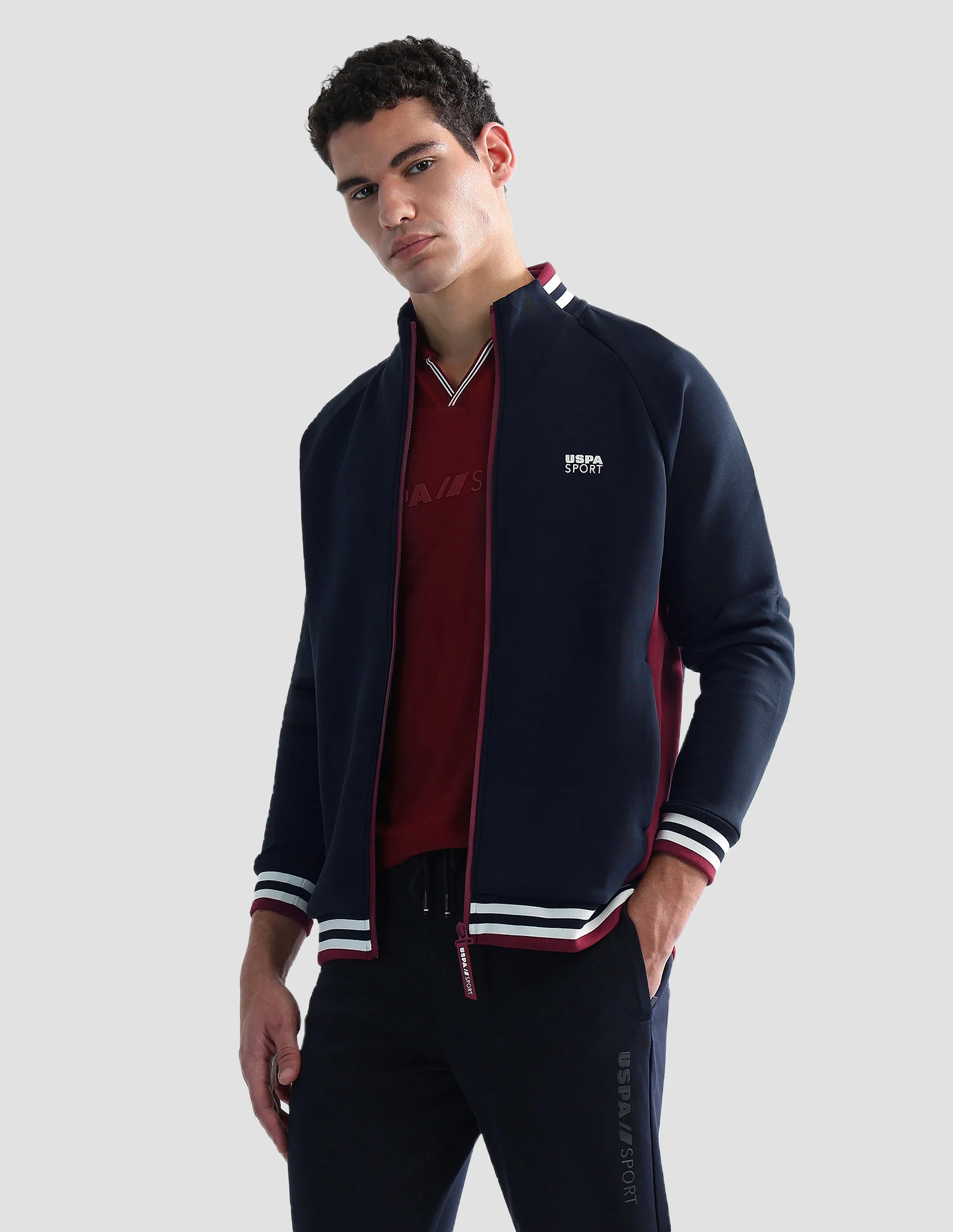 Regular Fit Solid Active Sweatshirt