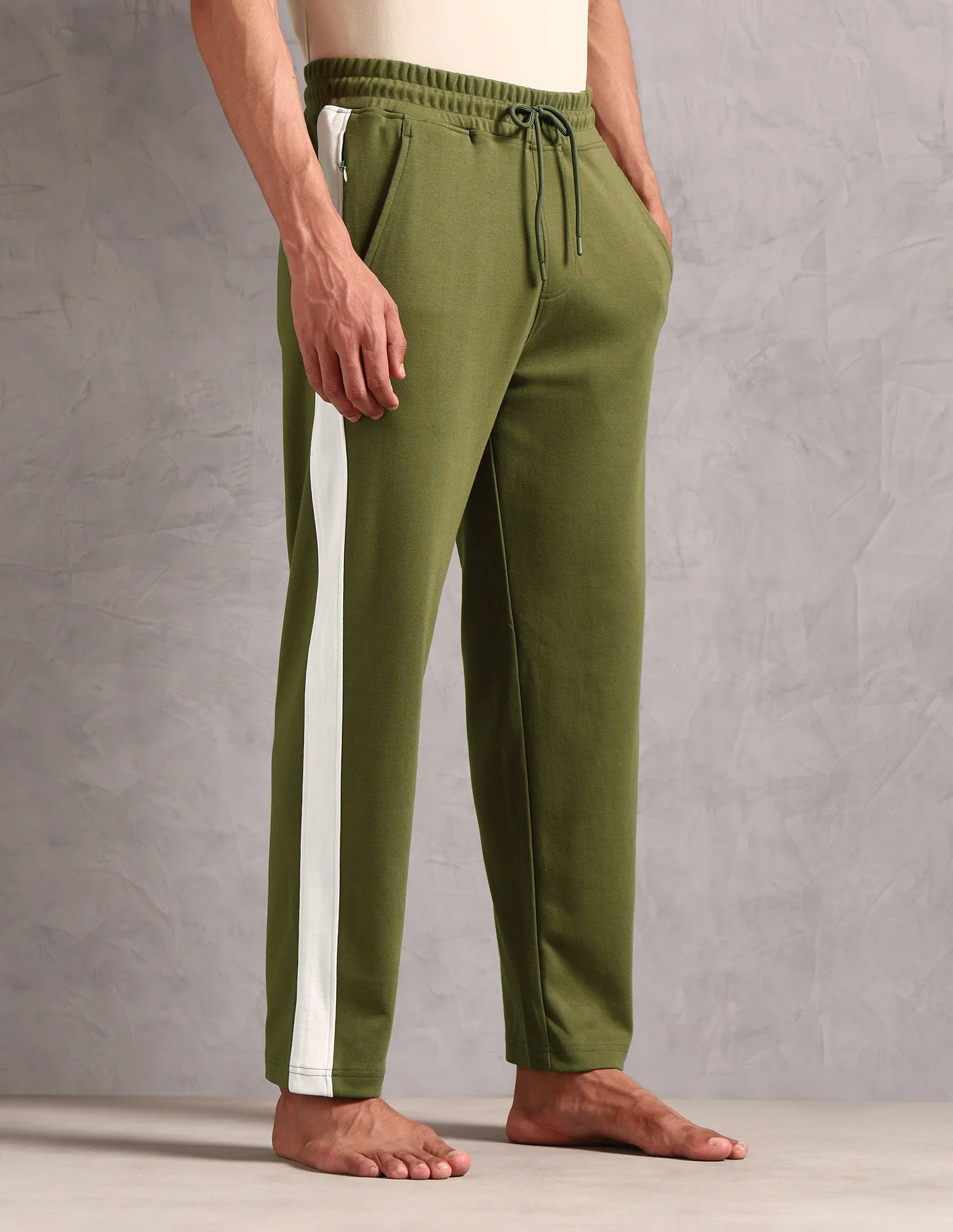 Regular Fit Solid Cotton OR004 Lounge Pants - Pack Of 1 - Image 4