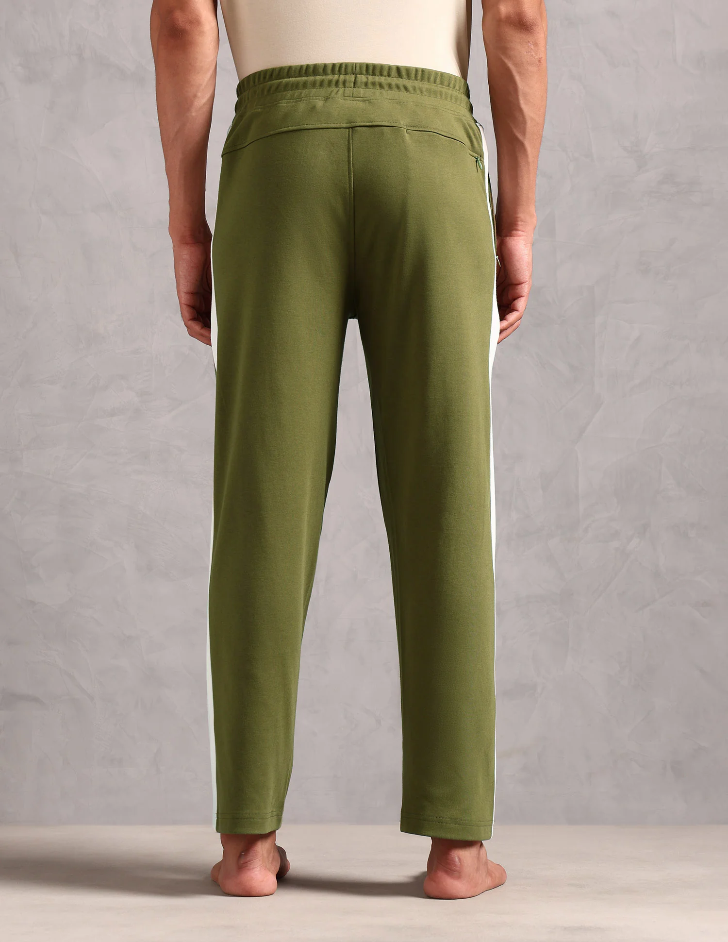 Regular Fit Solid Cotton OR004 Lounge Pants - Pack Of 1 - Image 5