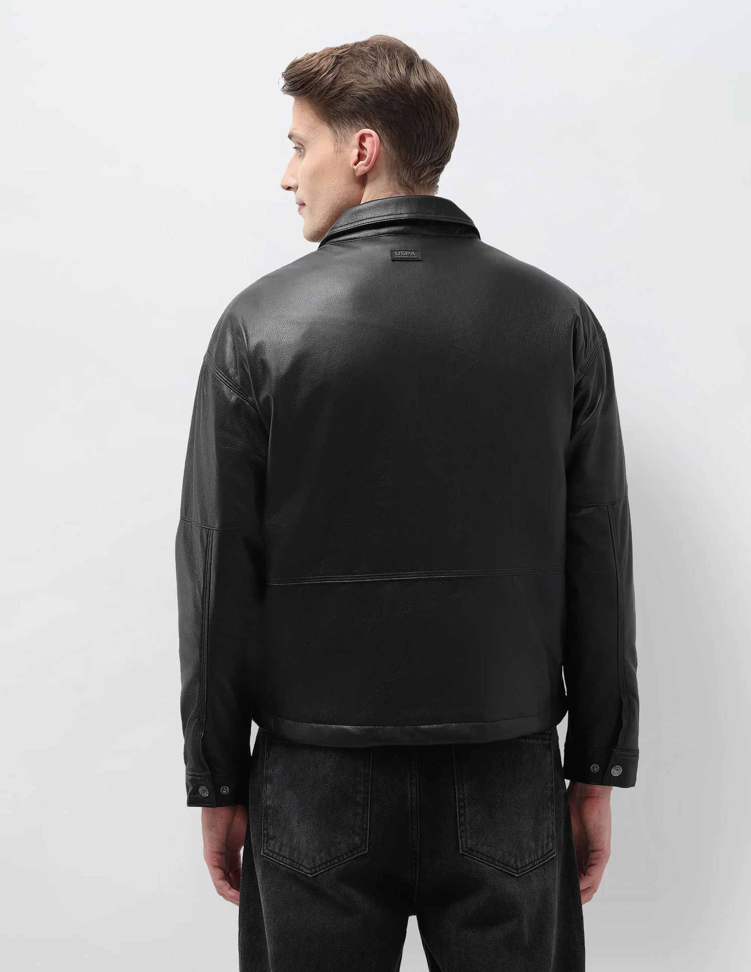 Regular Fit Solid Leather Jacket - Image 5