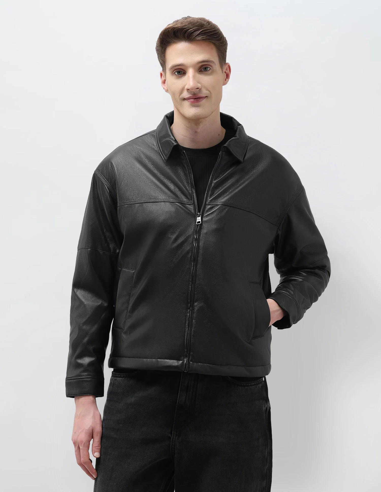 Regular Fit Solid Leather Jacket - Image 6