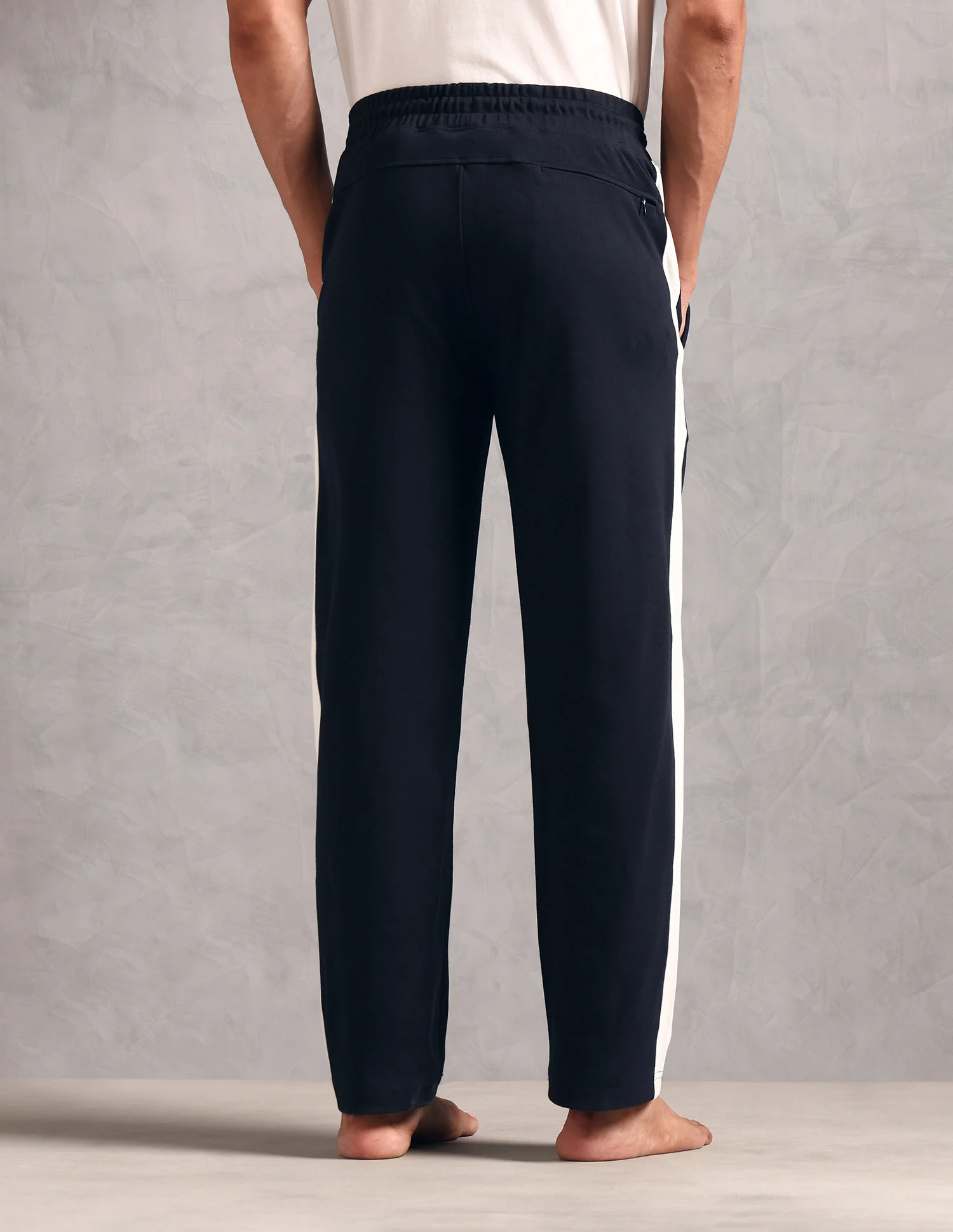 Regular Fit Solid OR004 Lounge Pants - Pack Of 1 - Image 5