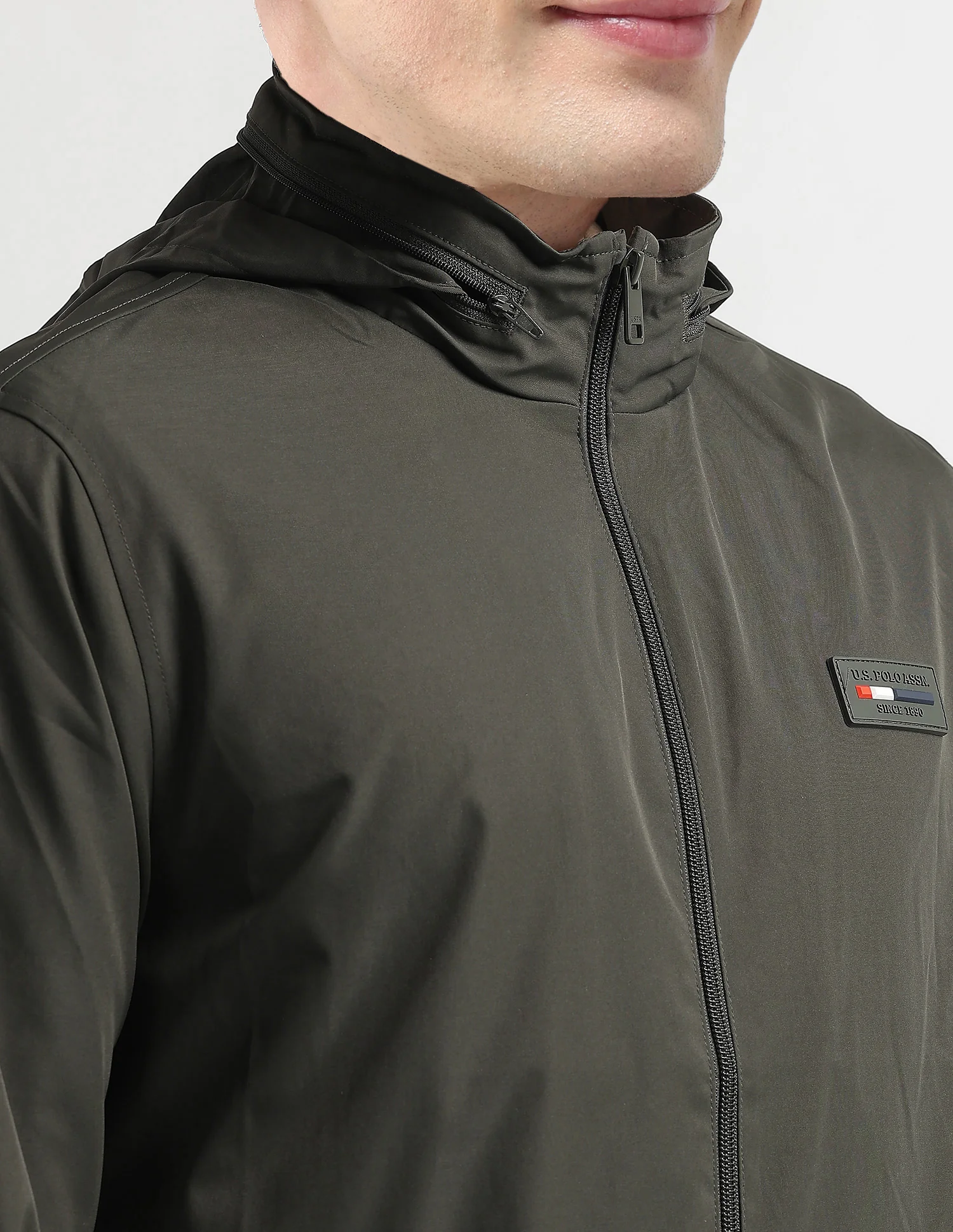 Regular Fit Solid Packable Hood Jacket - Image 7