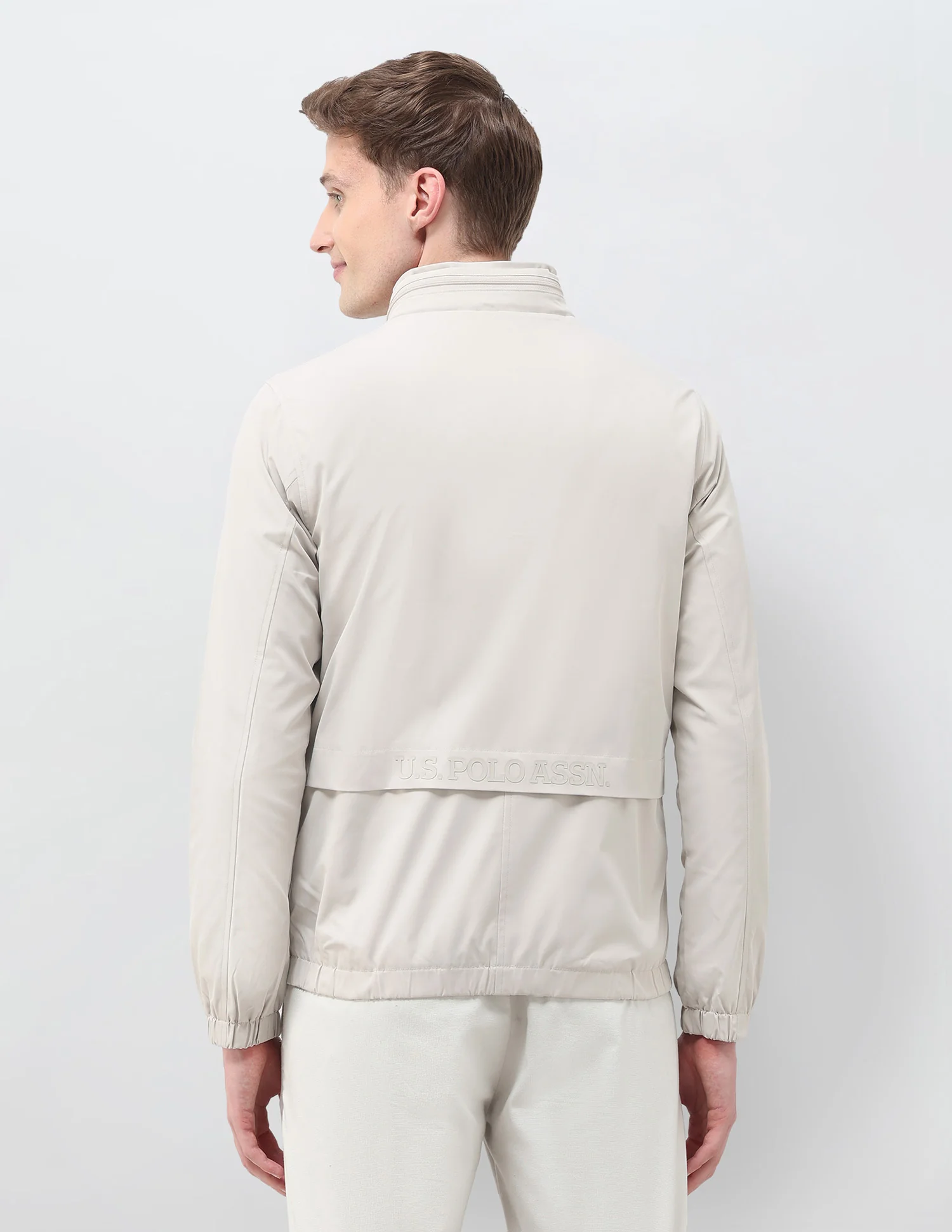 Regular Fit Solid Packable Hood Jacket - Image 5