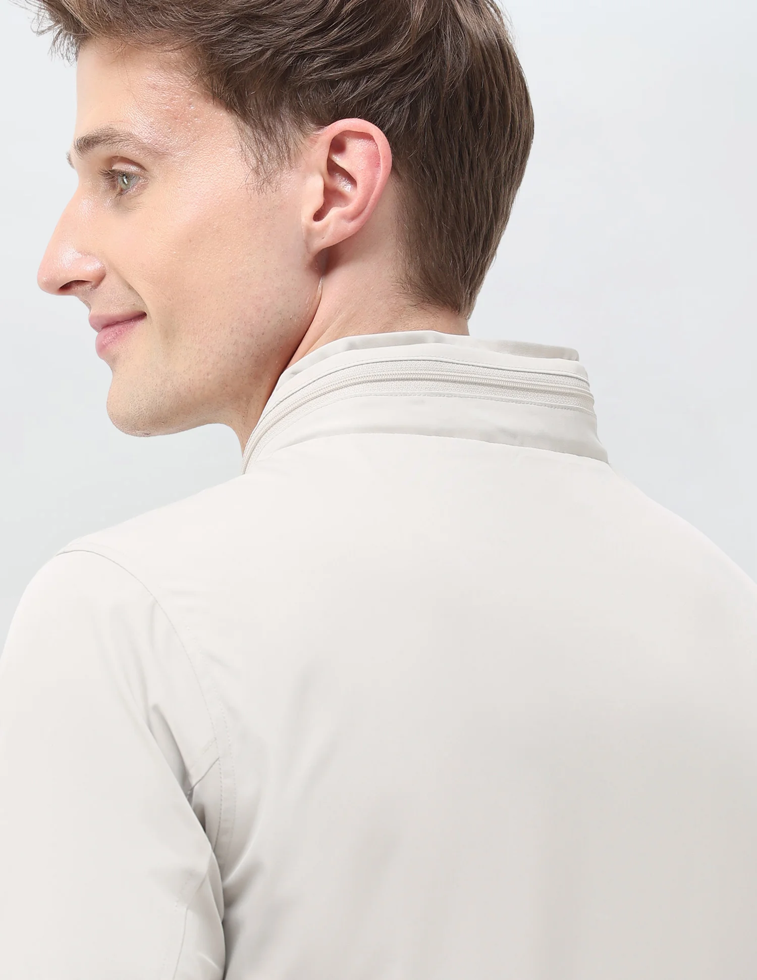 Regular Fit Solid Packable Hood Jacket - Image 8